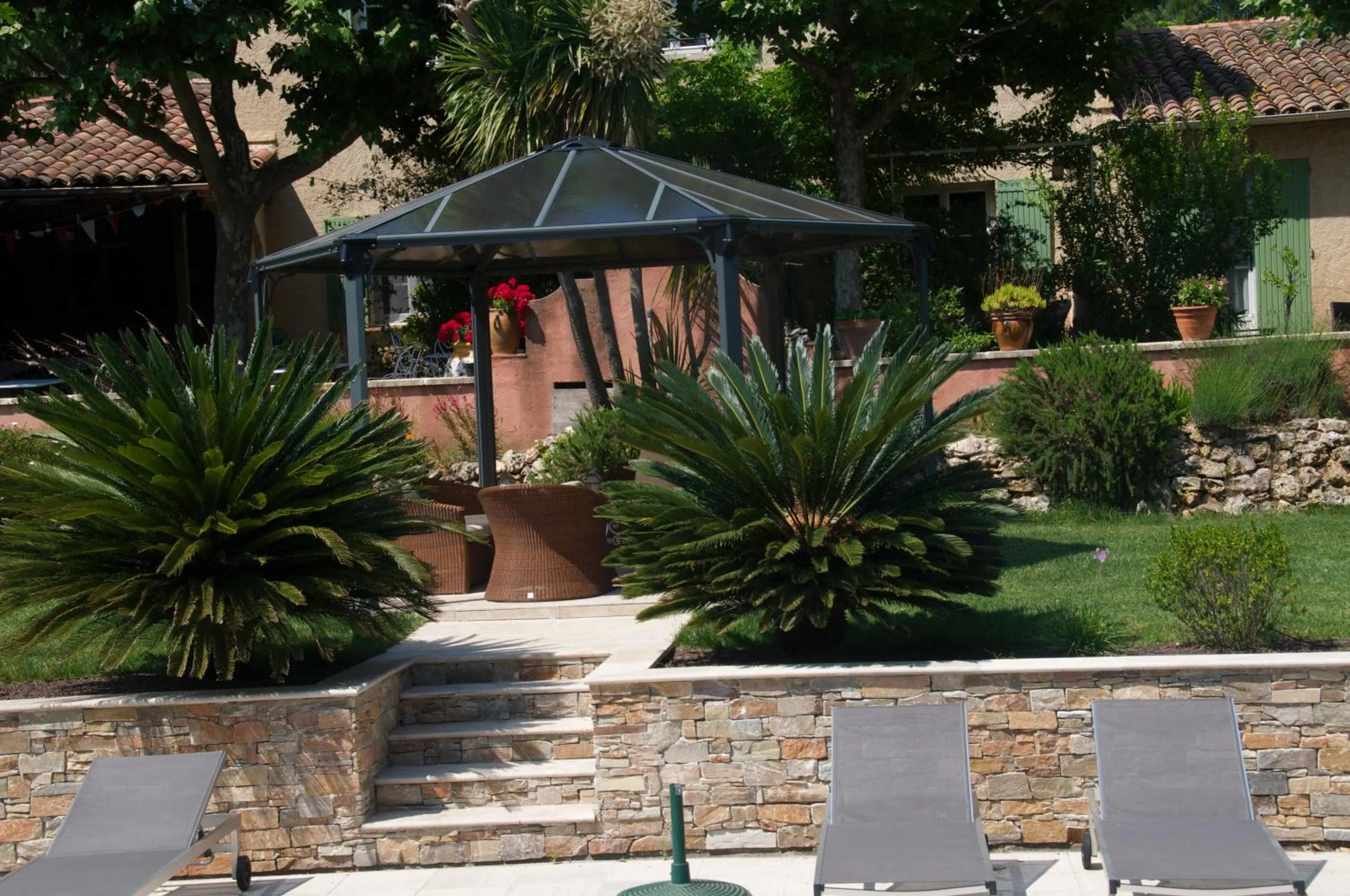 Patio in Bastide de l'Avelan