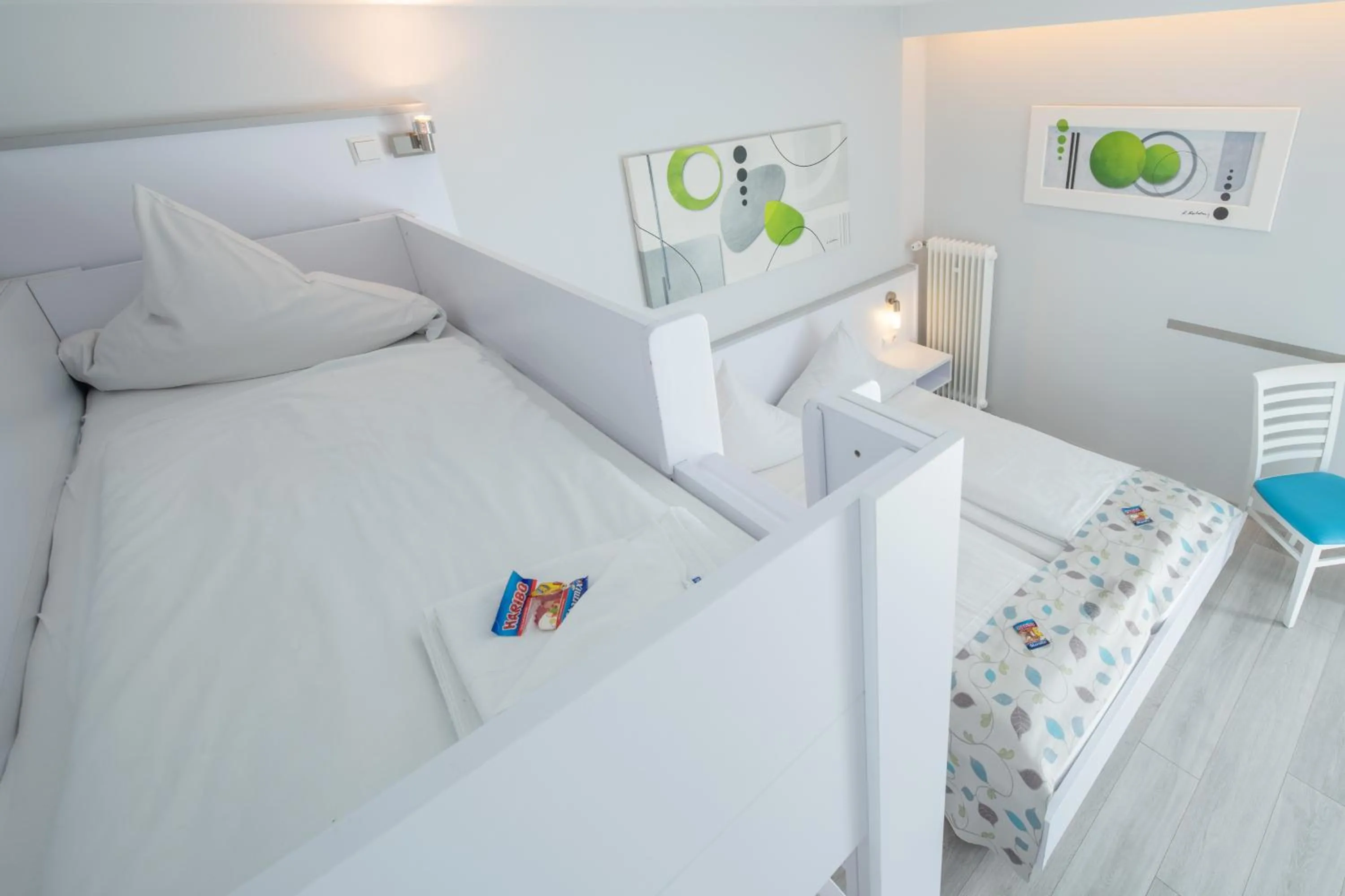 bunk bed, Bed in Hotel Bella Vista