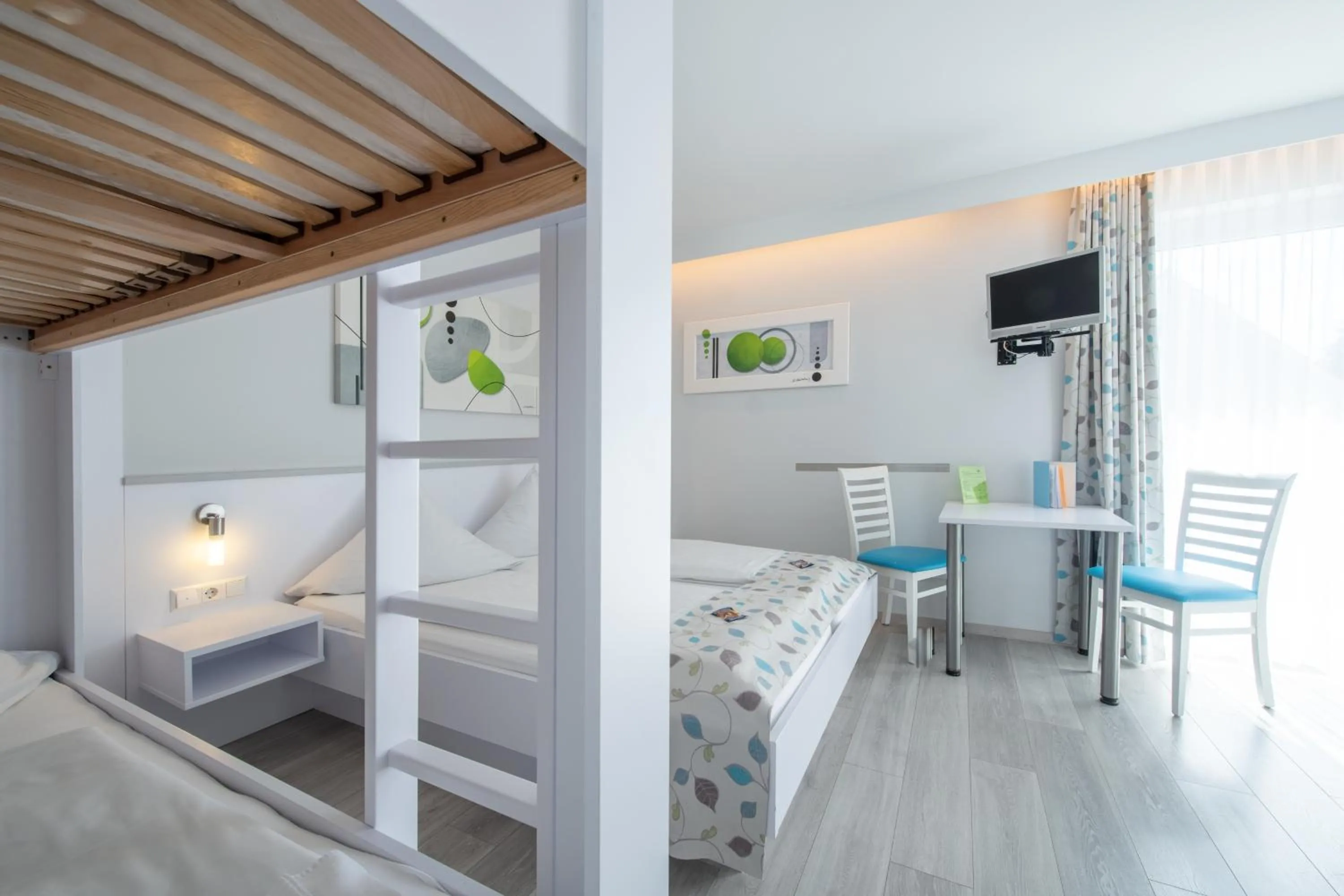 bunk bed, Bed in Hotel Bella Vista