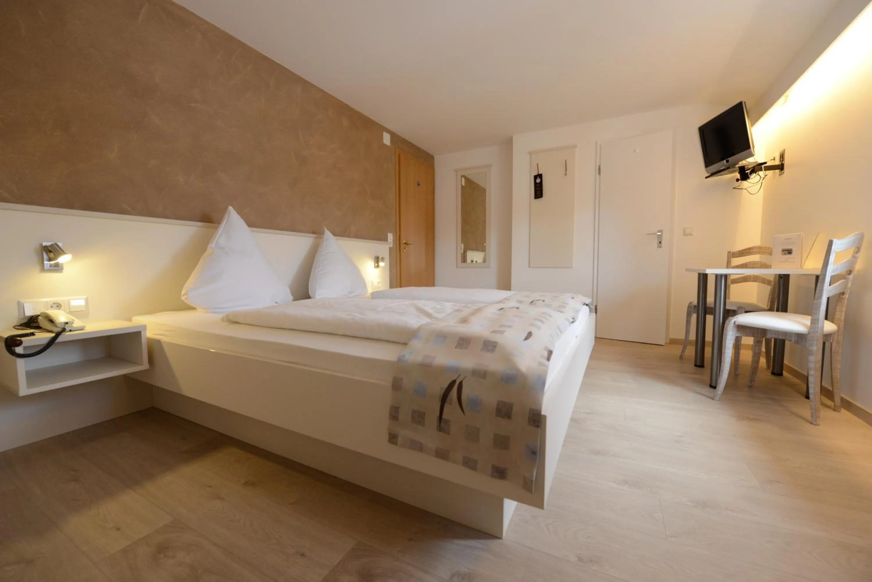 Photo of the whole room, Bed in Hotel Bella Vista
