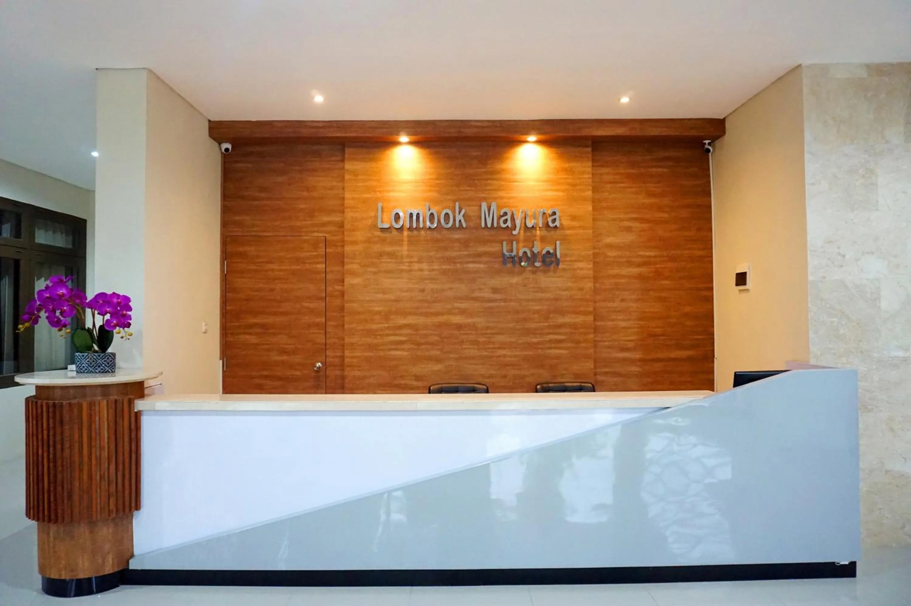 Property building in Lombok Mayura Hotel