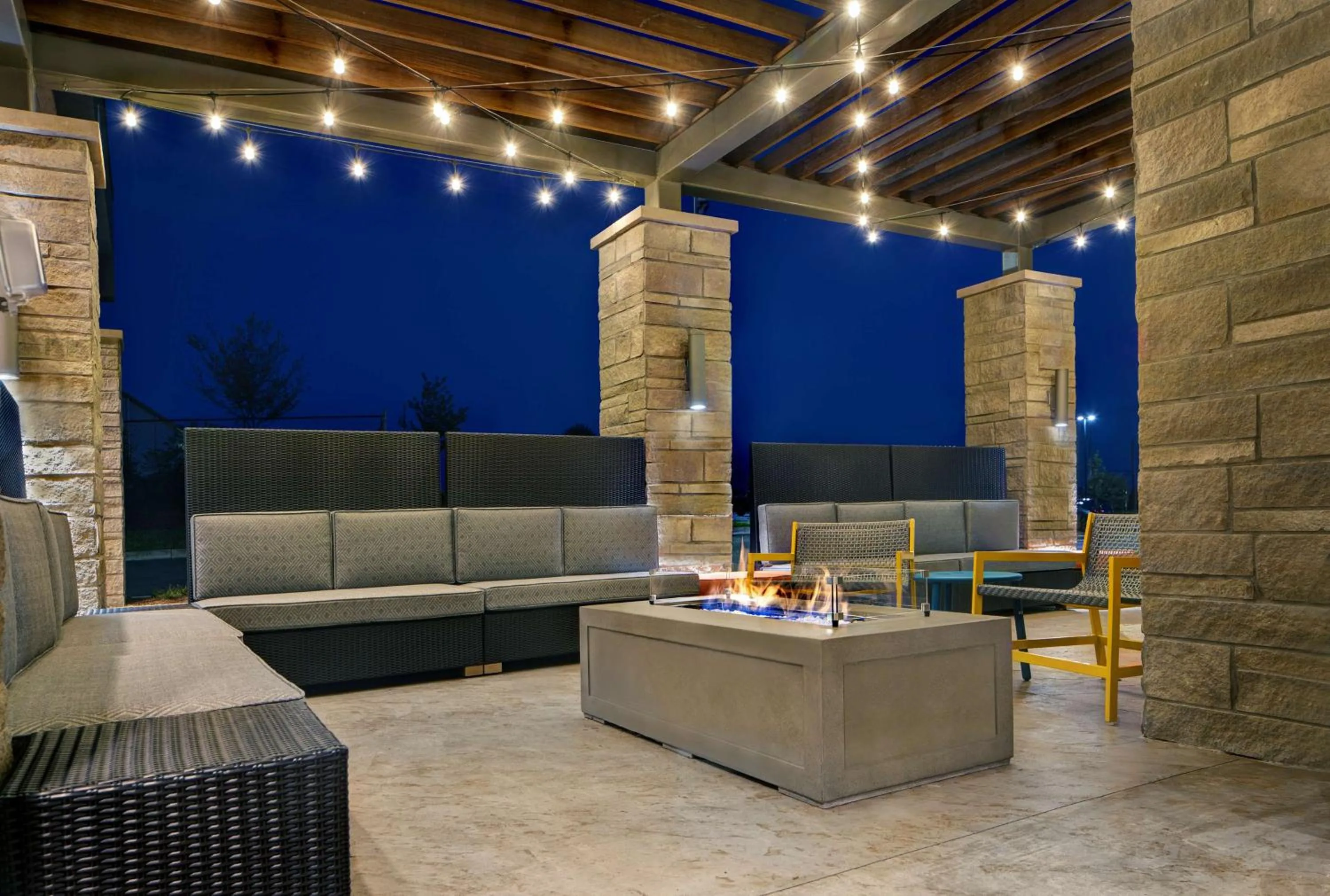 Patio in Home2 Suites By Hilton Asheville Airport