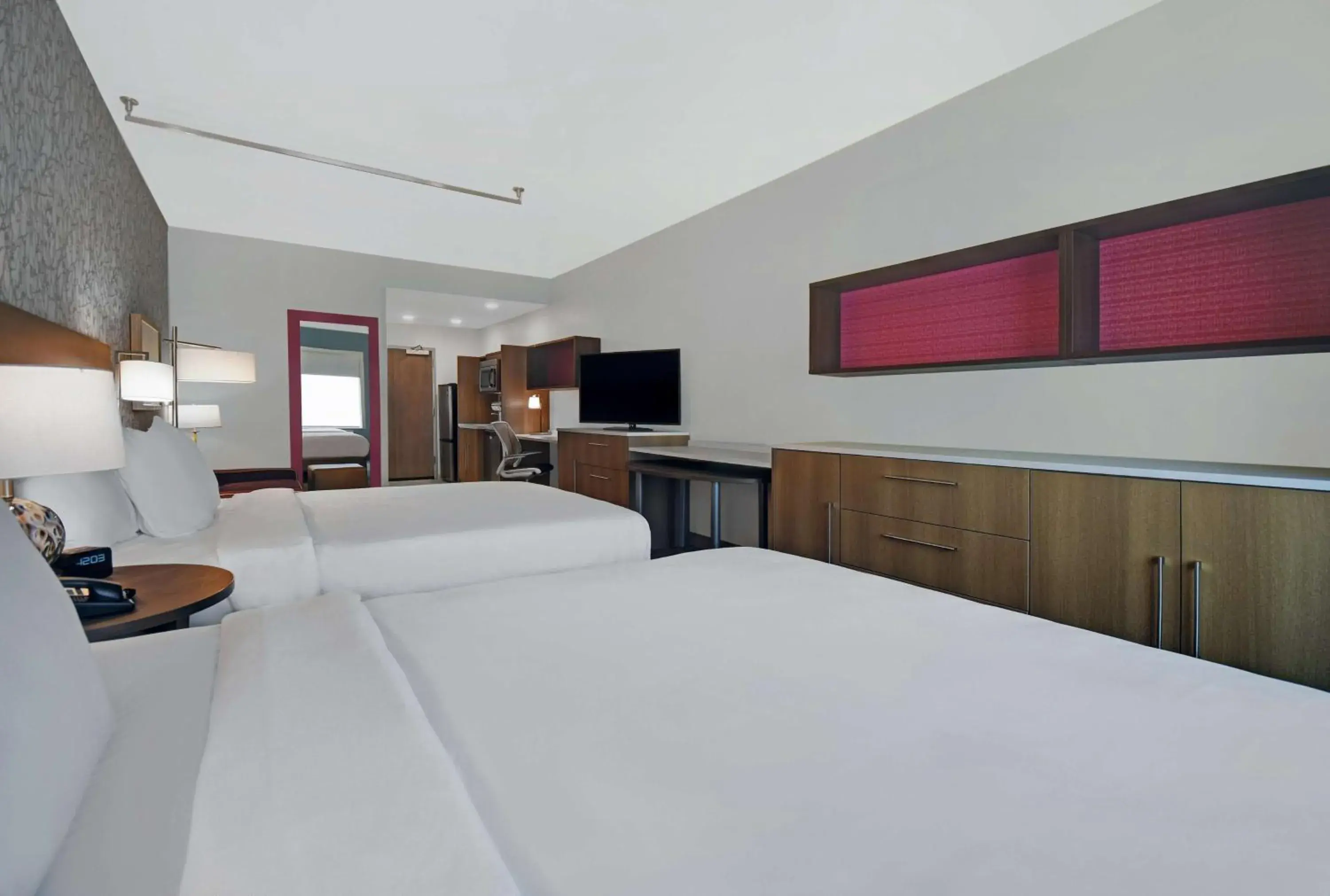 Bed in Home2 Suites by Hilton Liberty NE Kansas City, MO Bed in Home2 Suites by Hilton Liberty NE Kansas City, MO