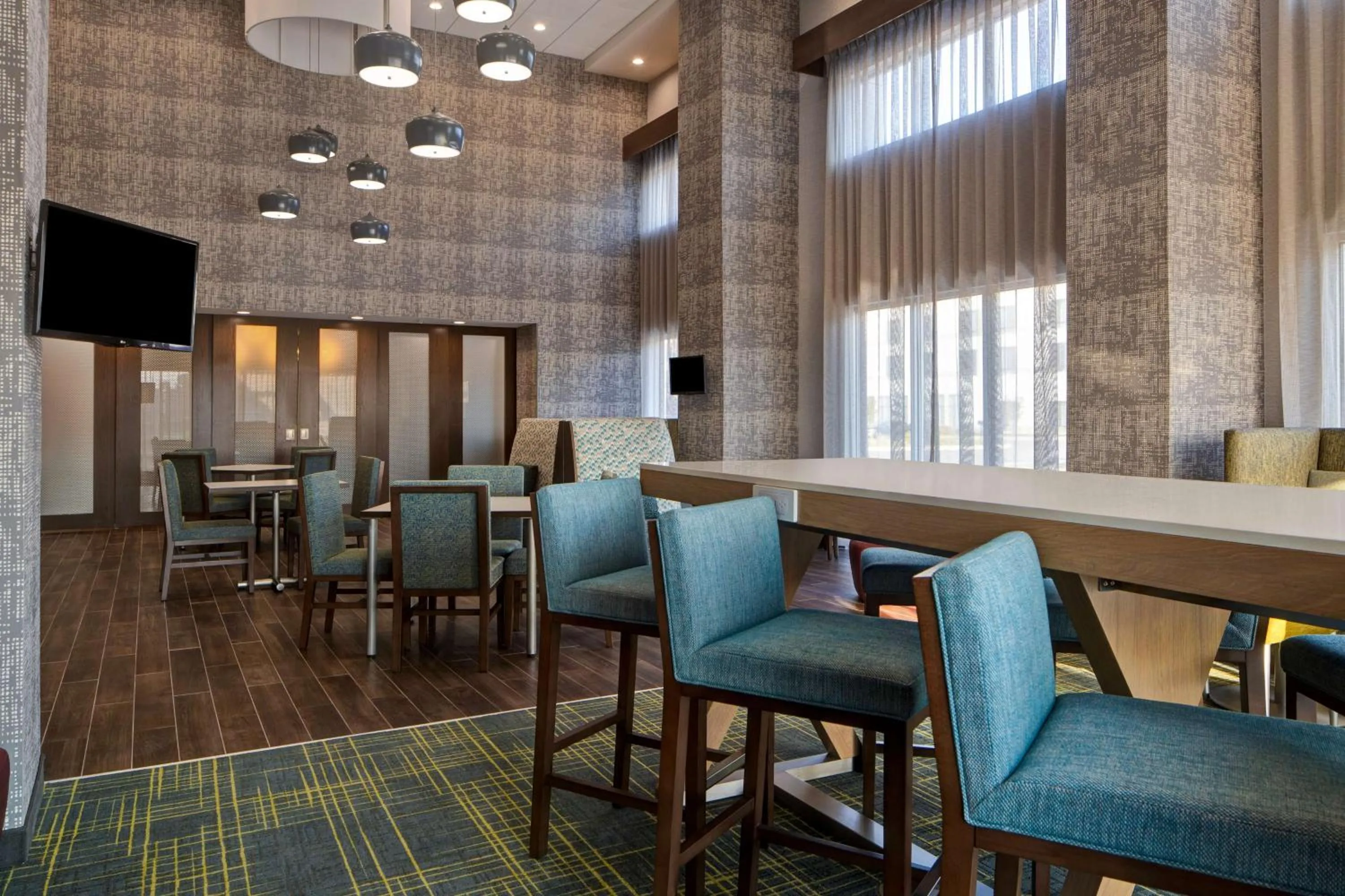 Breakfast in Hampton Inn & Suites Deptford, Nj