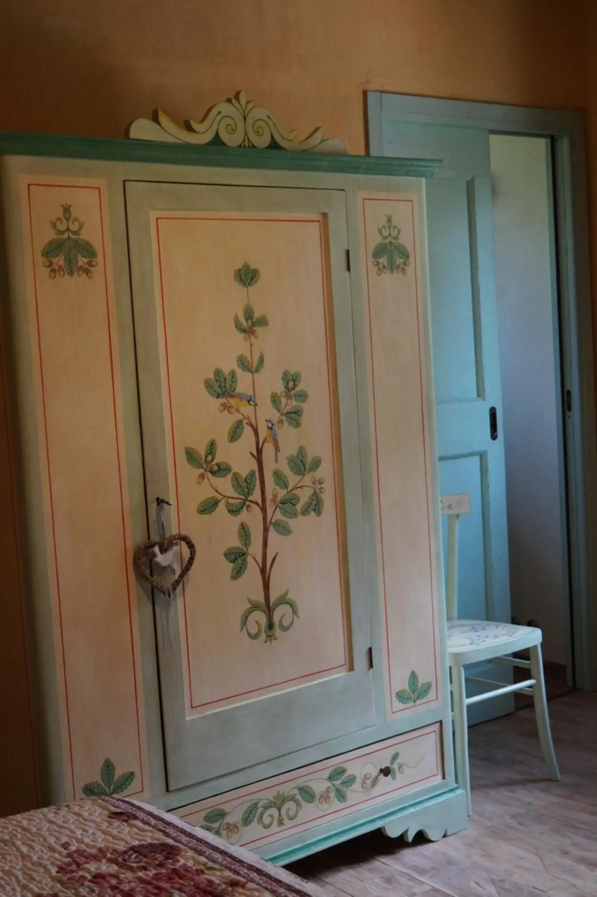 Comfort Double Room with Bathroom in B&B Il Sentiero nel Bosco Comfort Double Room with Bathroom in B&B Il Sentiero nel Bosco