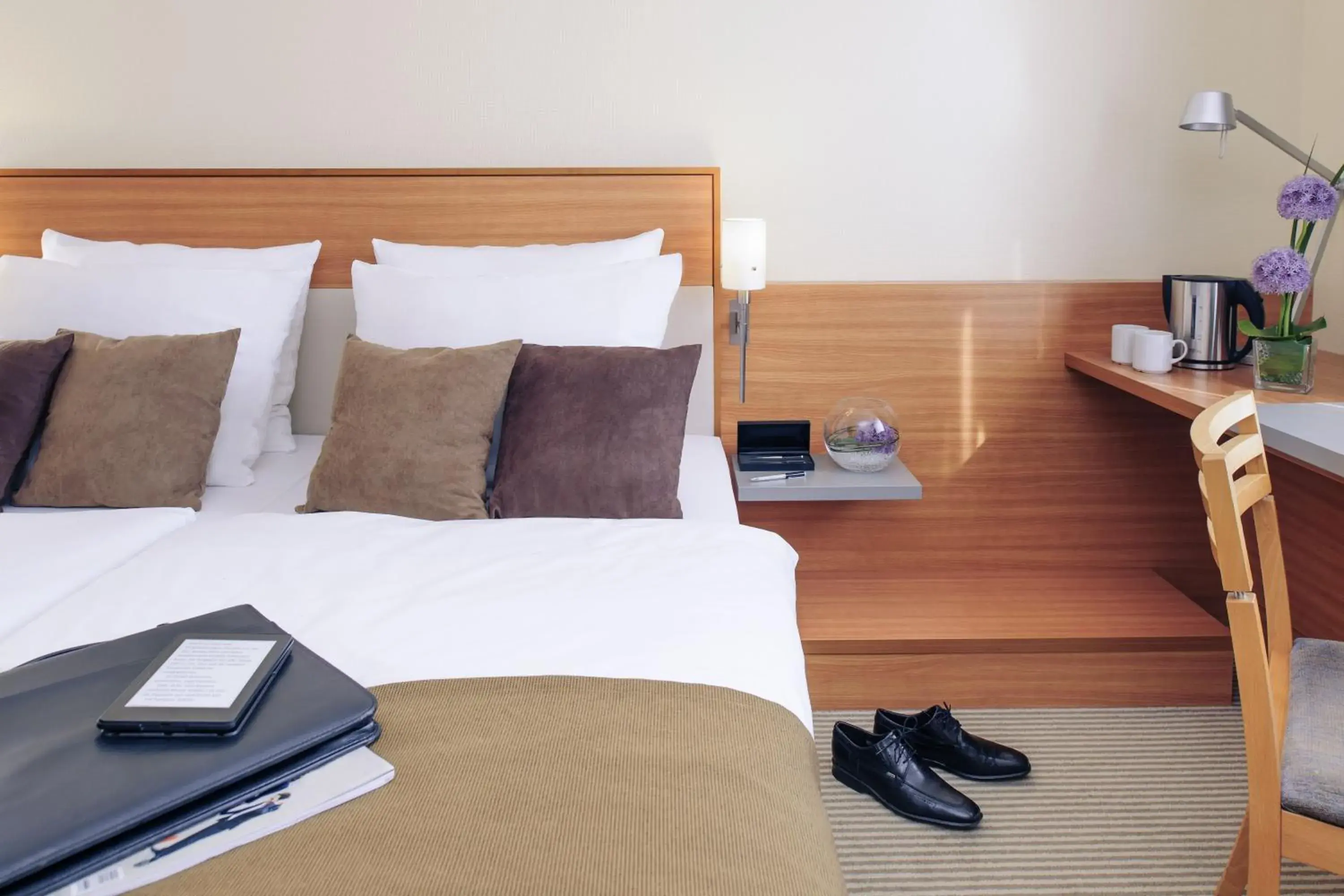 Bed in Mercure Hotel Mannheim am Rathaus Bed in Mercure Hotel Mannheim am Rathaus