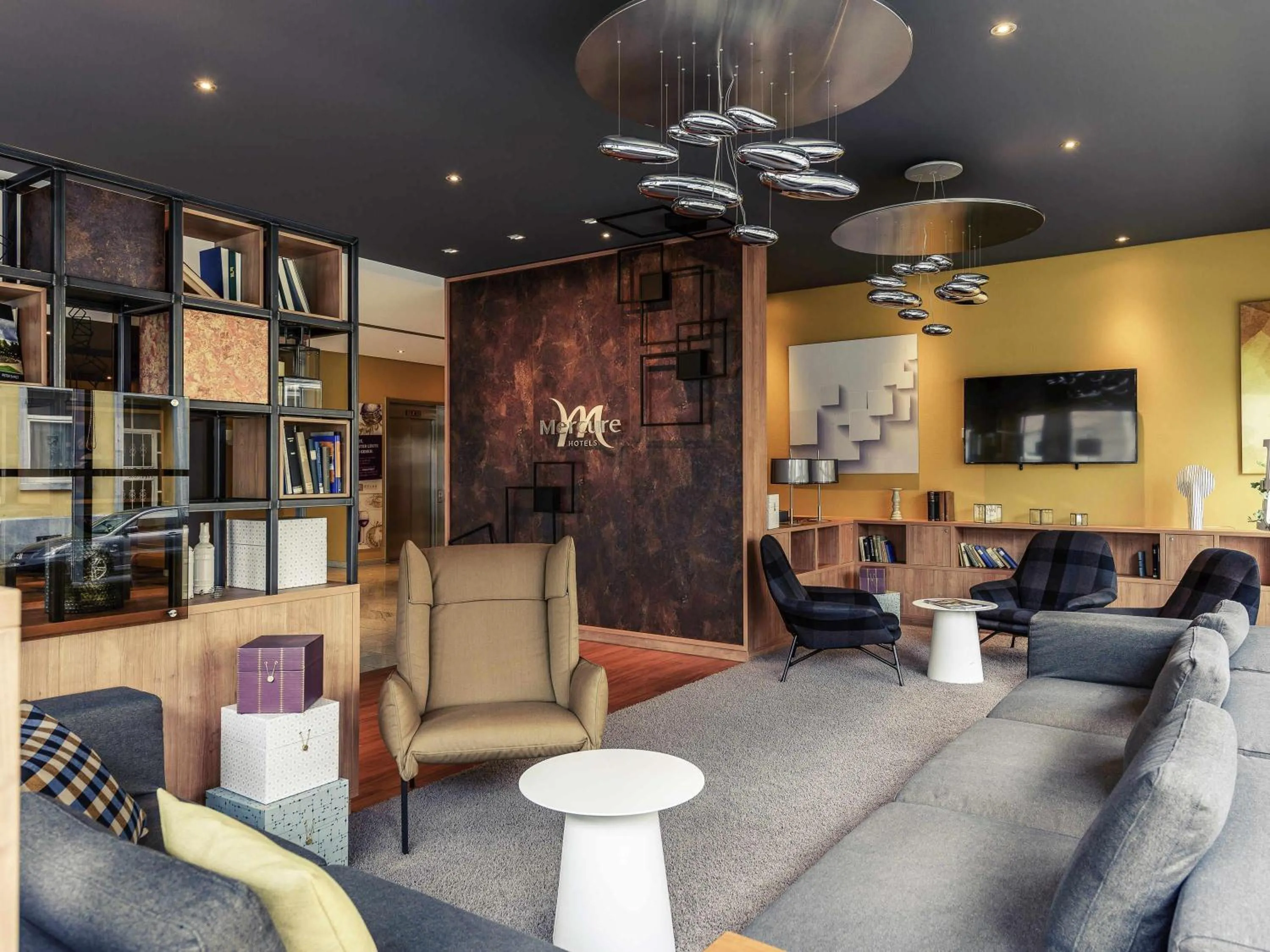 Property building in Mercure Hotel Mannheim am Rathaus