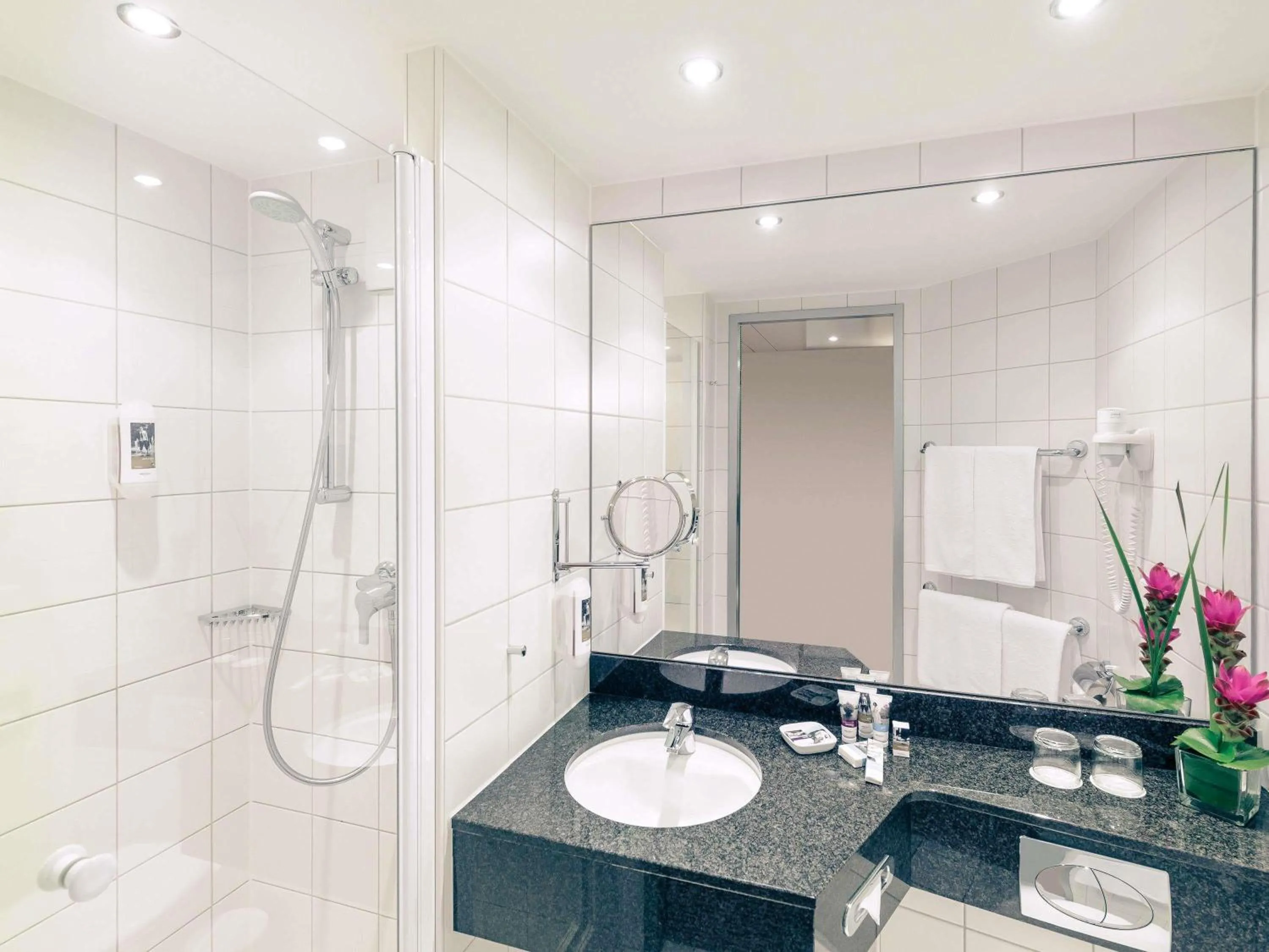 Bedroom in Mercure Hotel Mannheim am Rathaus