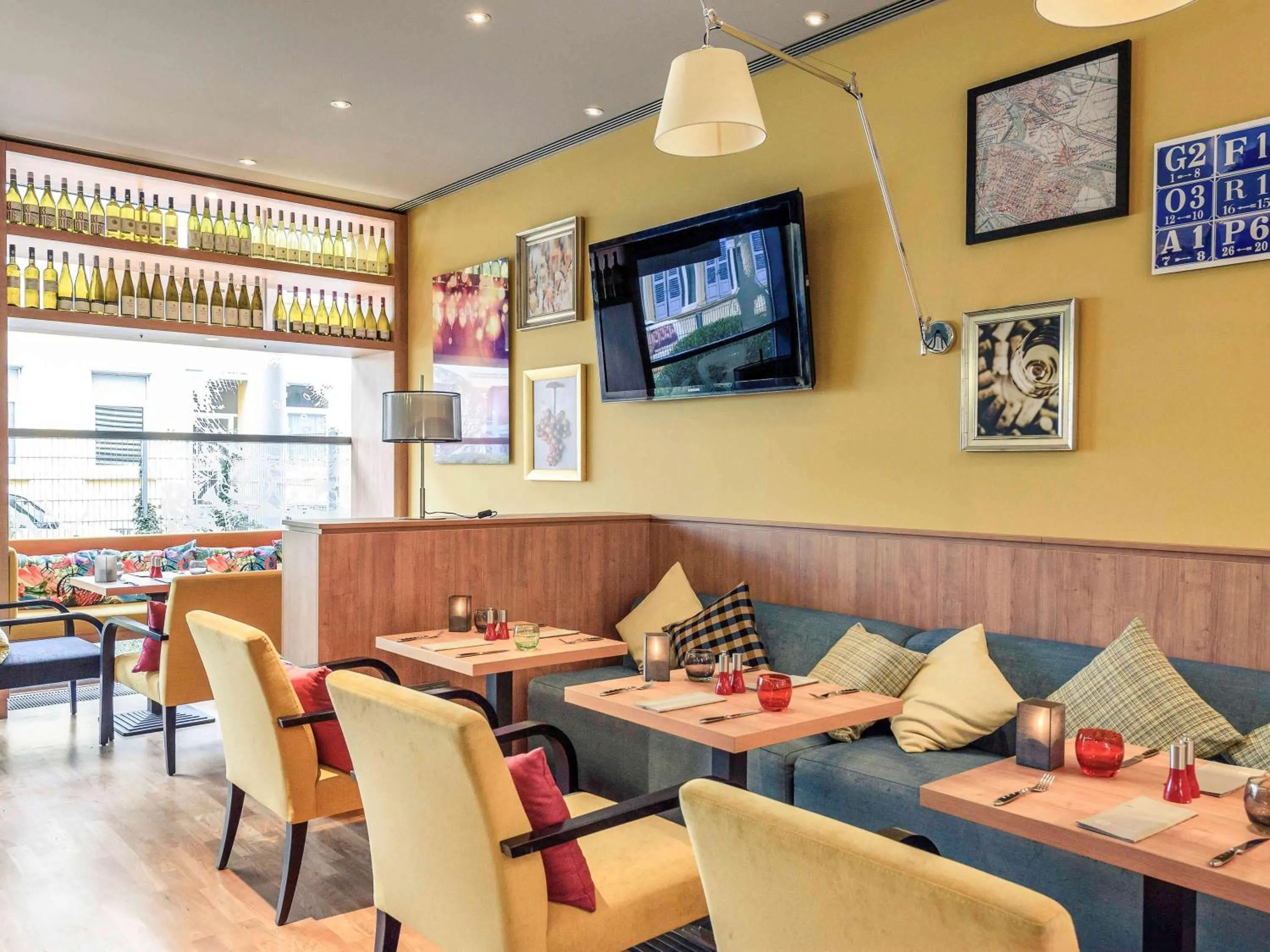 Restaurant/places to eat in Mercure Hotel Mannheim am Rathaus