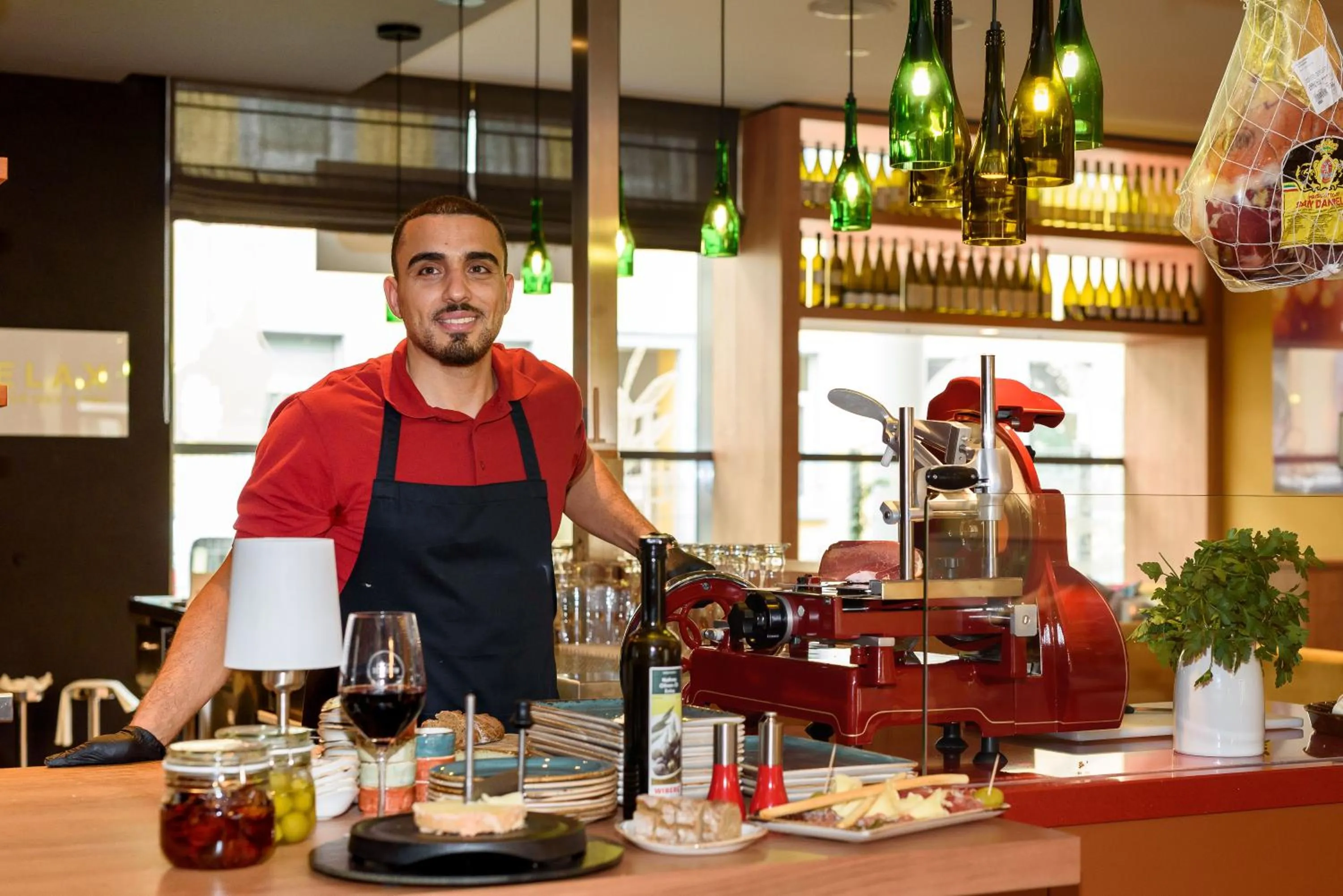 Restaurant/places to eat in Mercure Hotel Mannheim am Rathaus