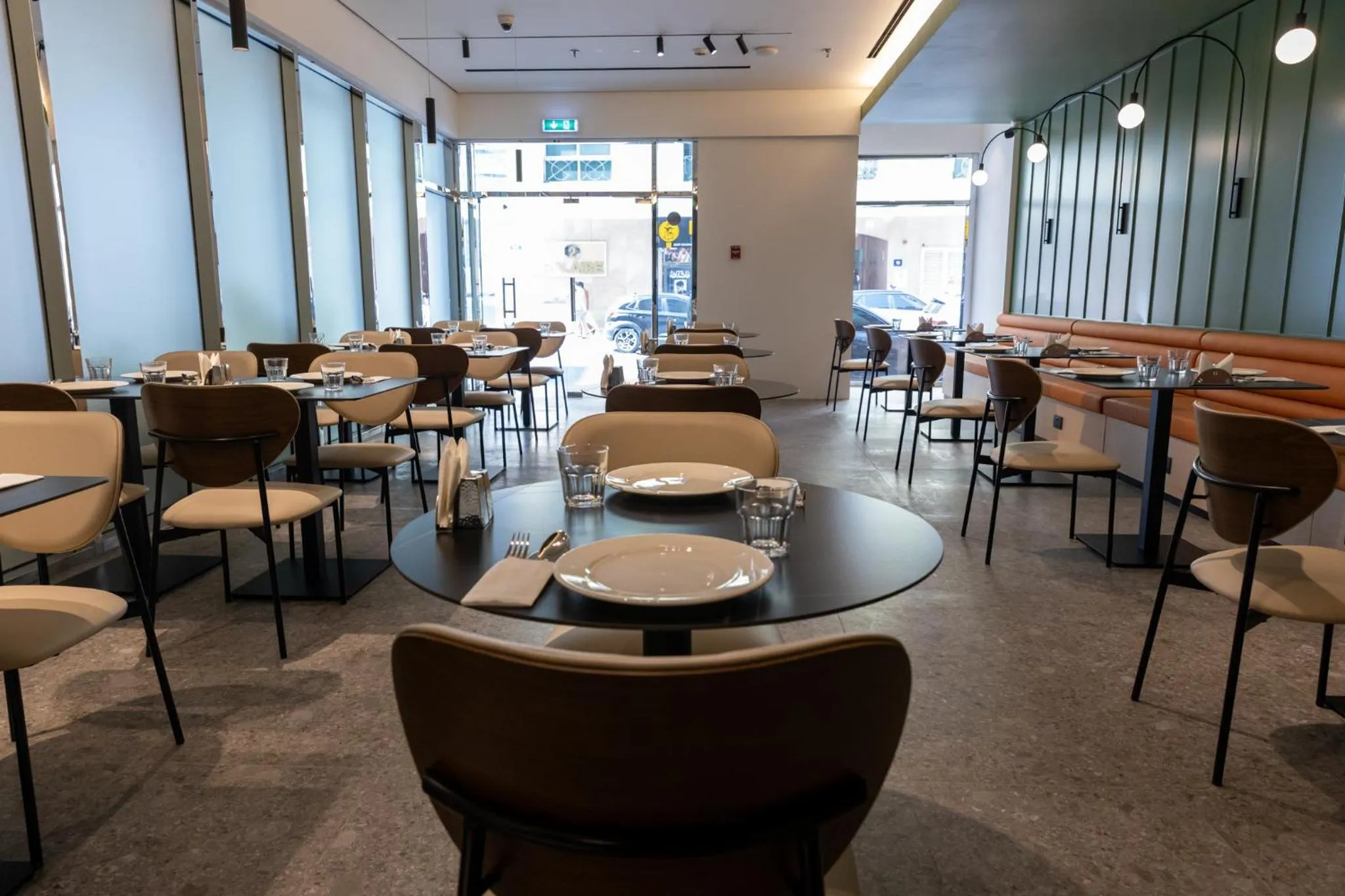 Restaurant/places to eat in Rose Plaza Hotel Al Barsha