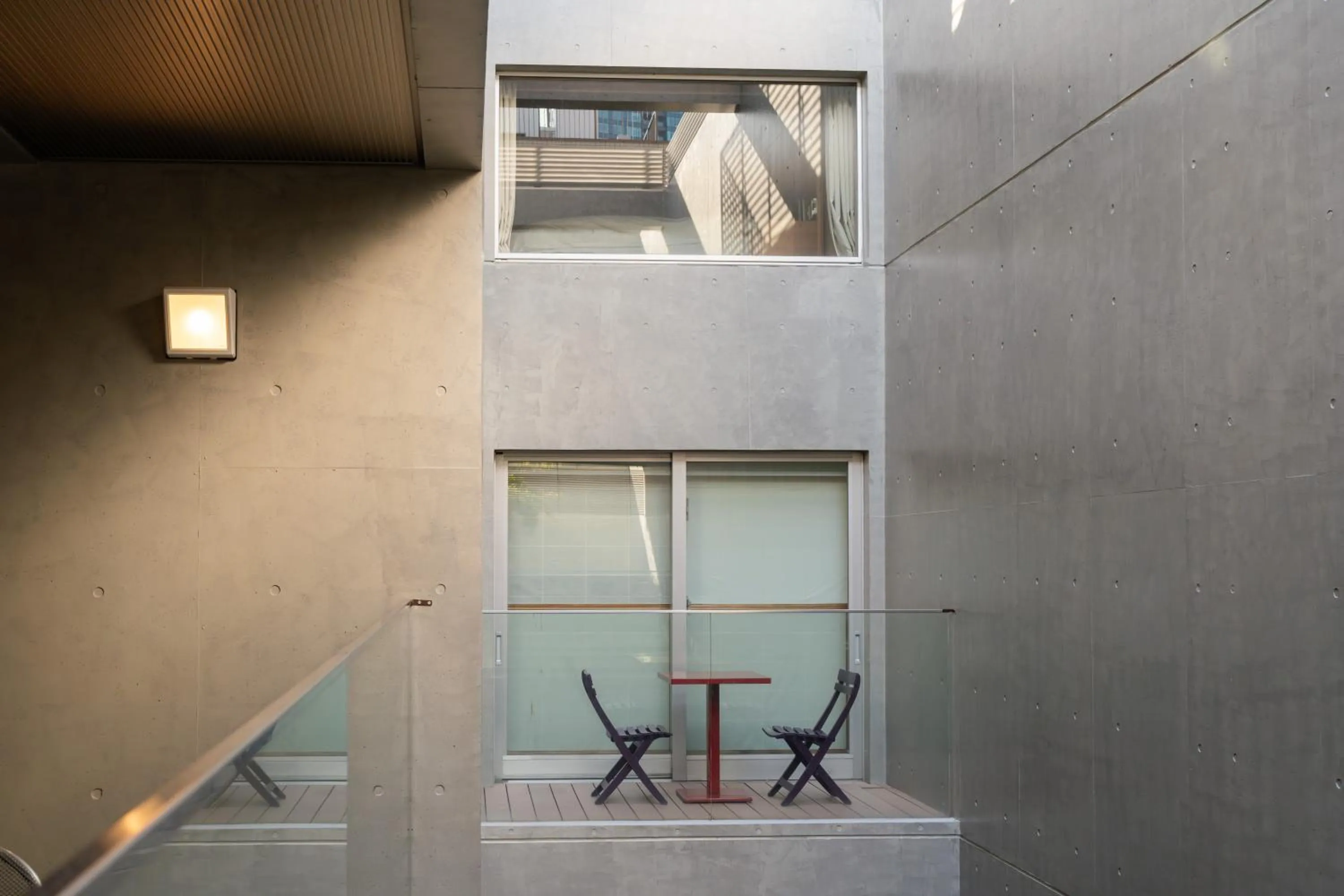 Azabu Modern House The Tokyo Tower can be seen from the villa 500m2