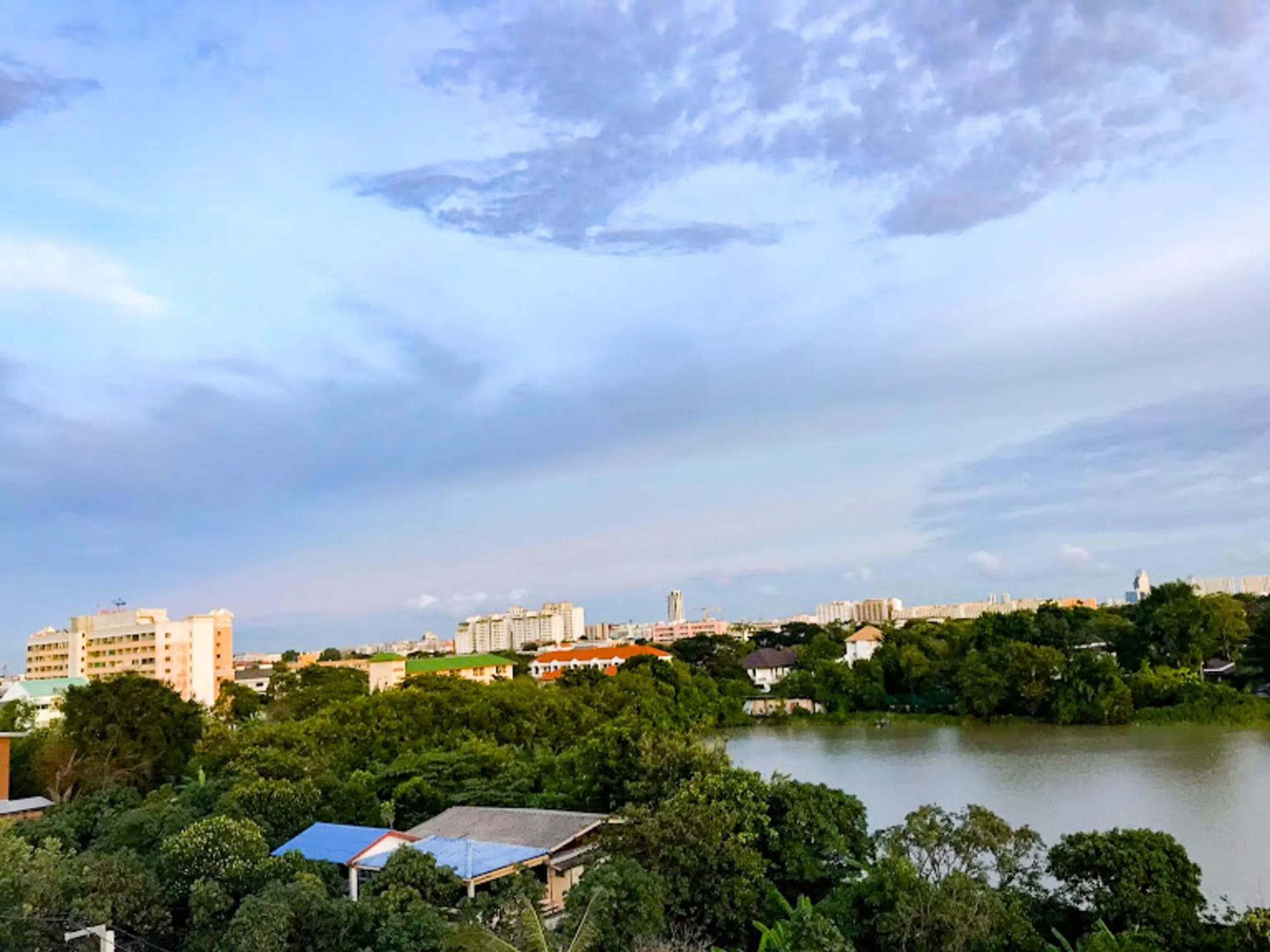 Lake view in Delighted Bangkok Hotel