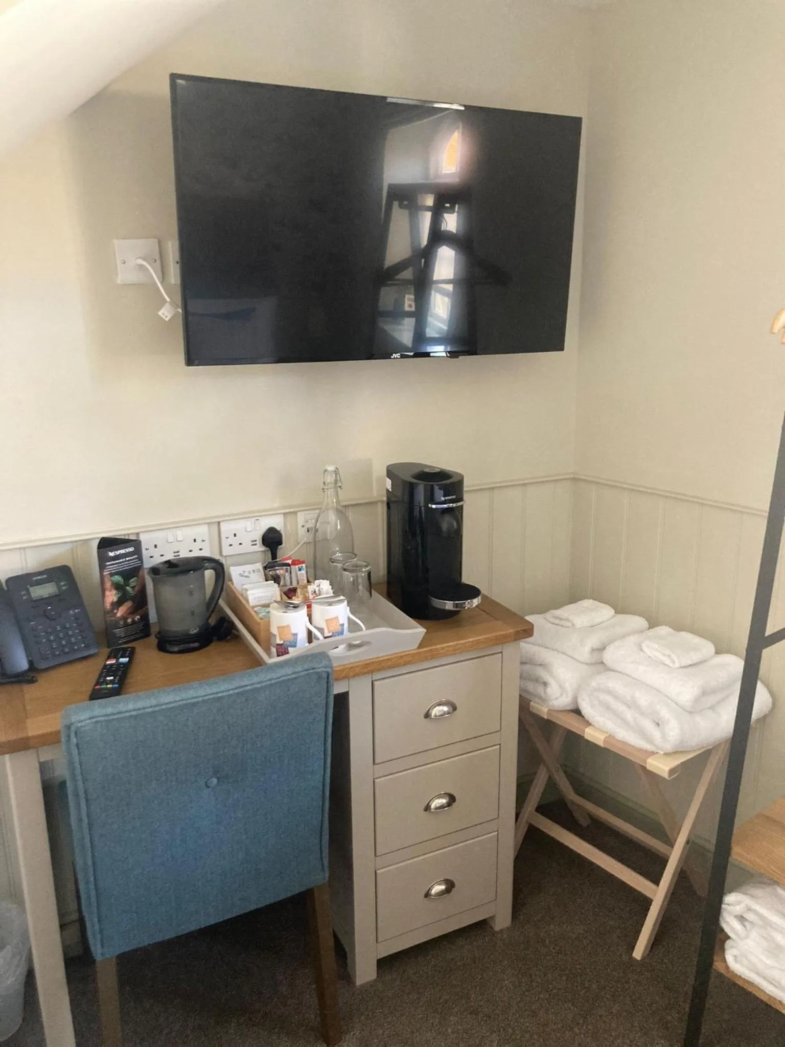 TV and multimedia, Bed in The Old Kings Head