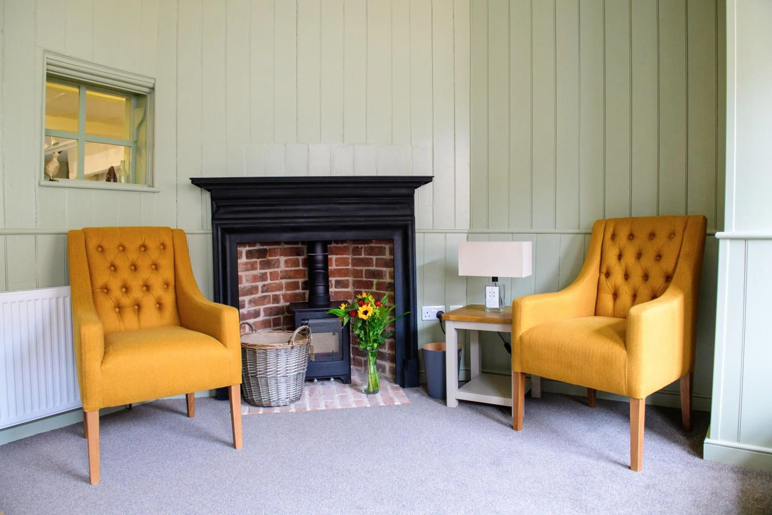 Restaurant/places to eat in The Old Kings Head