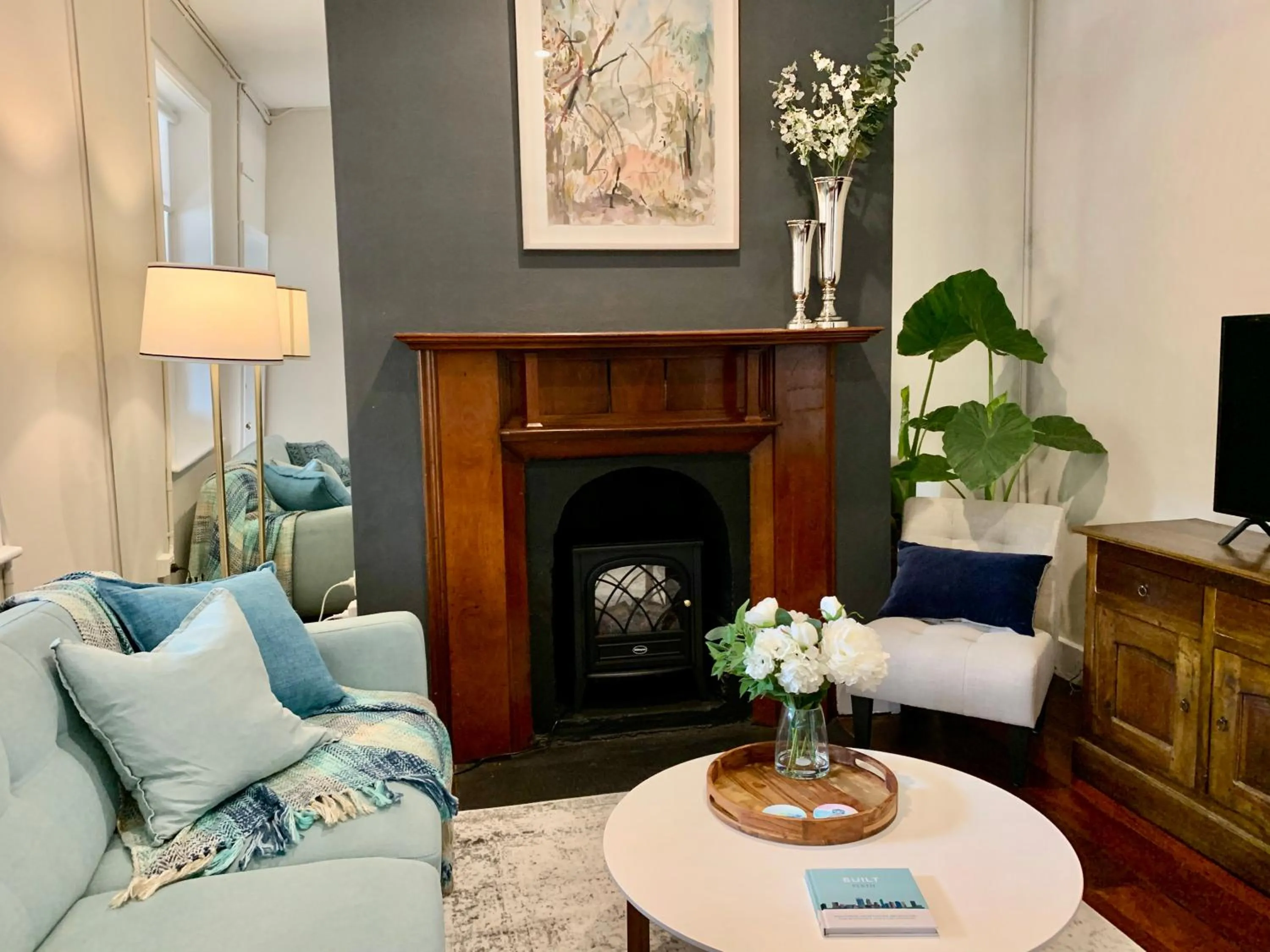 Warders Cottage: Iconic Cottage in the Heart of Freo