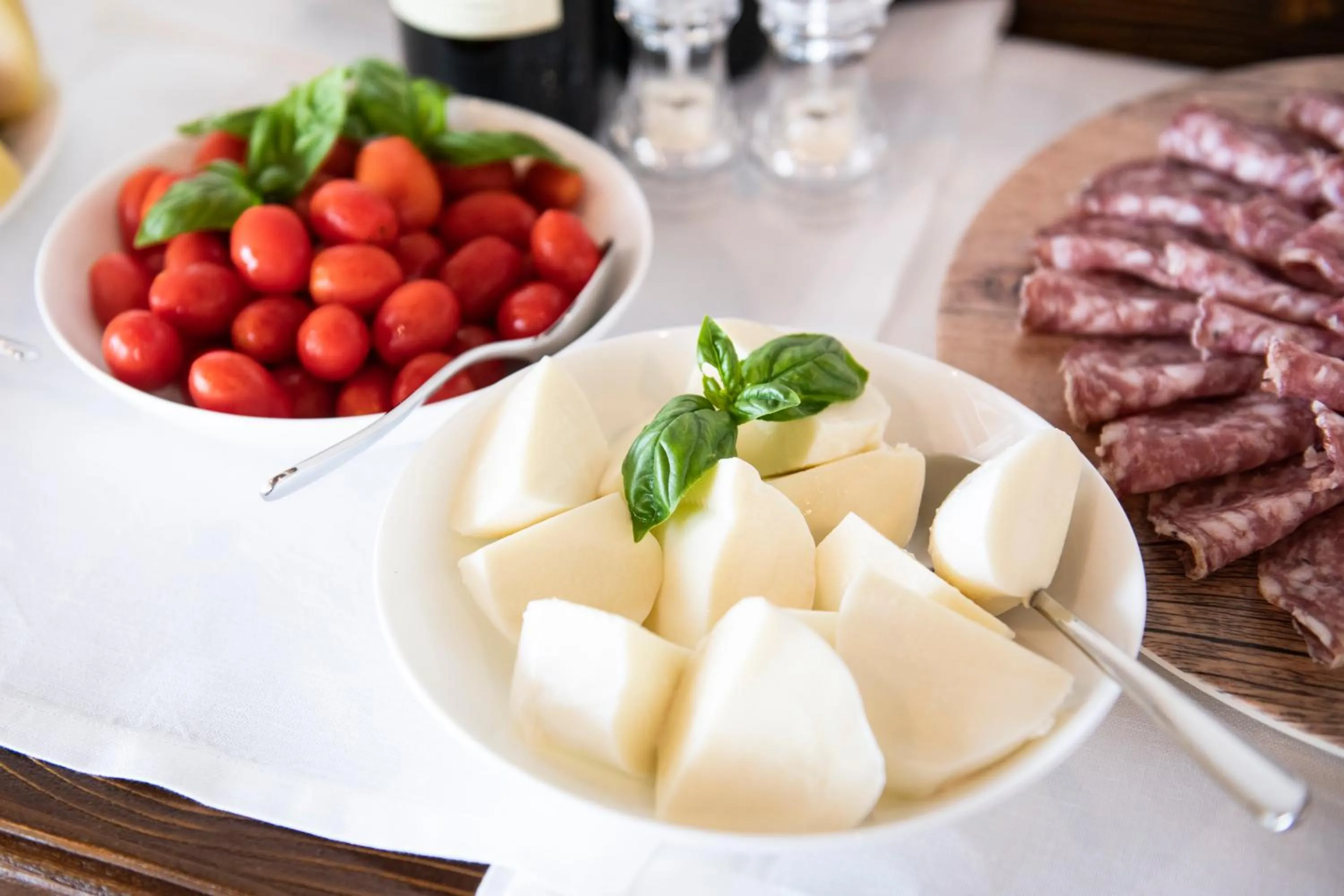 Breakfast in Magari Estates Boutique Hotel