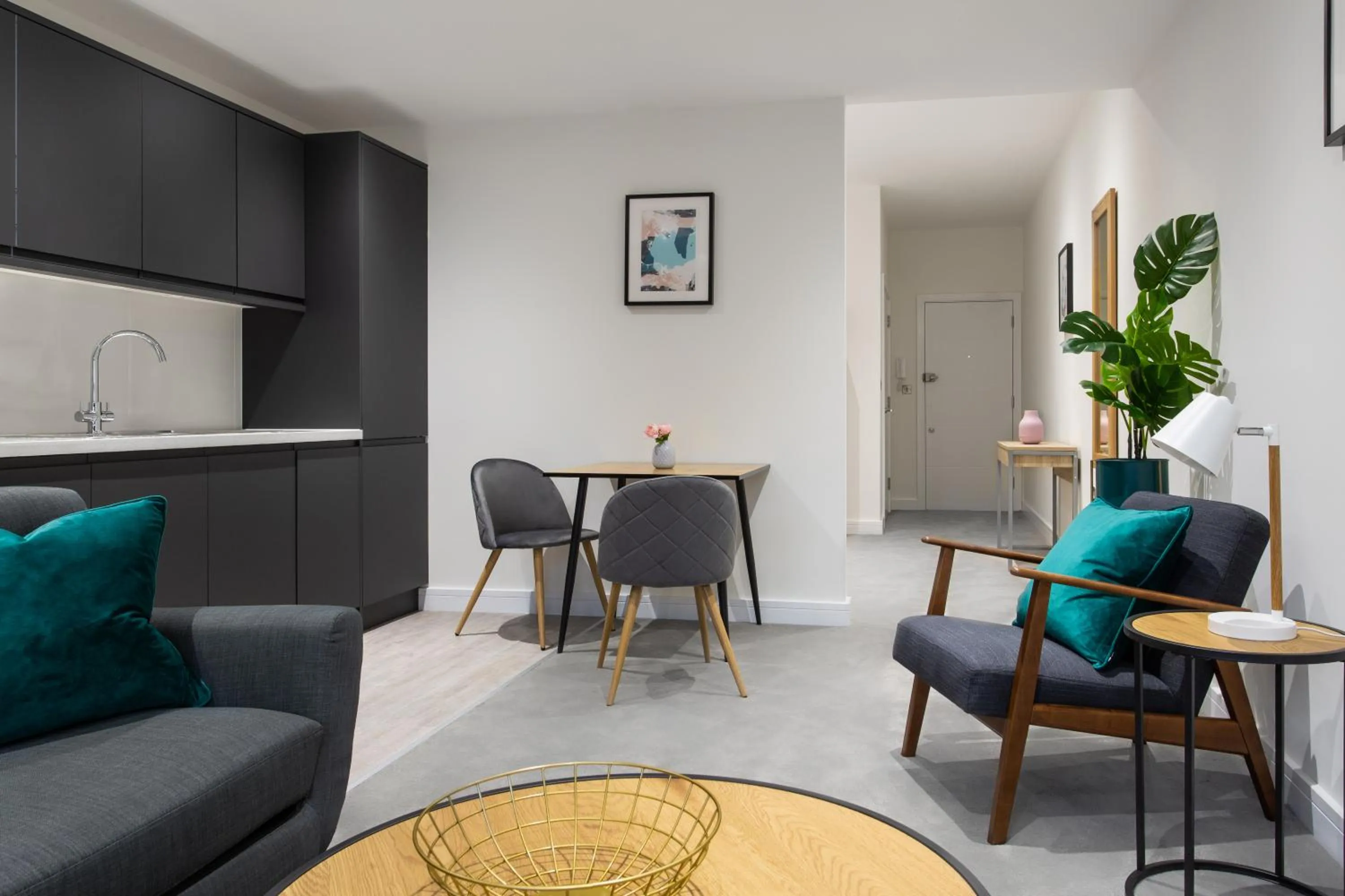 Kitchen or kitchenette in Queens Park by Viridian Apartments