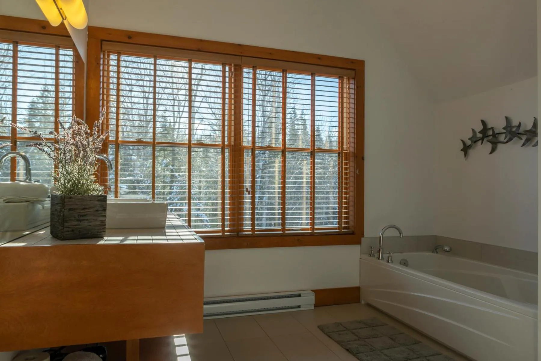 Bathroom in 4-Bedroom Chalet Fraternite in Lac-Superieur Tremblant