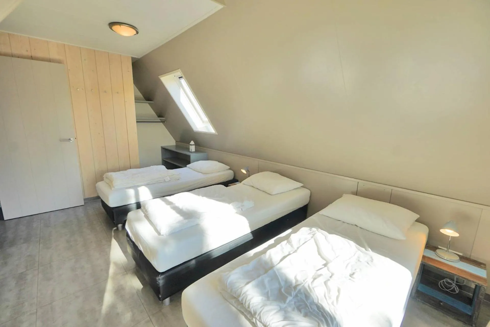 Bed in Sandy 25