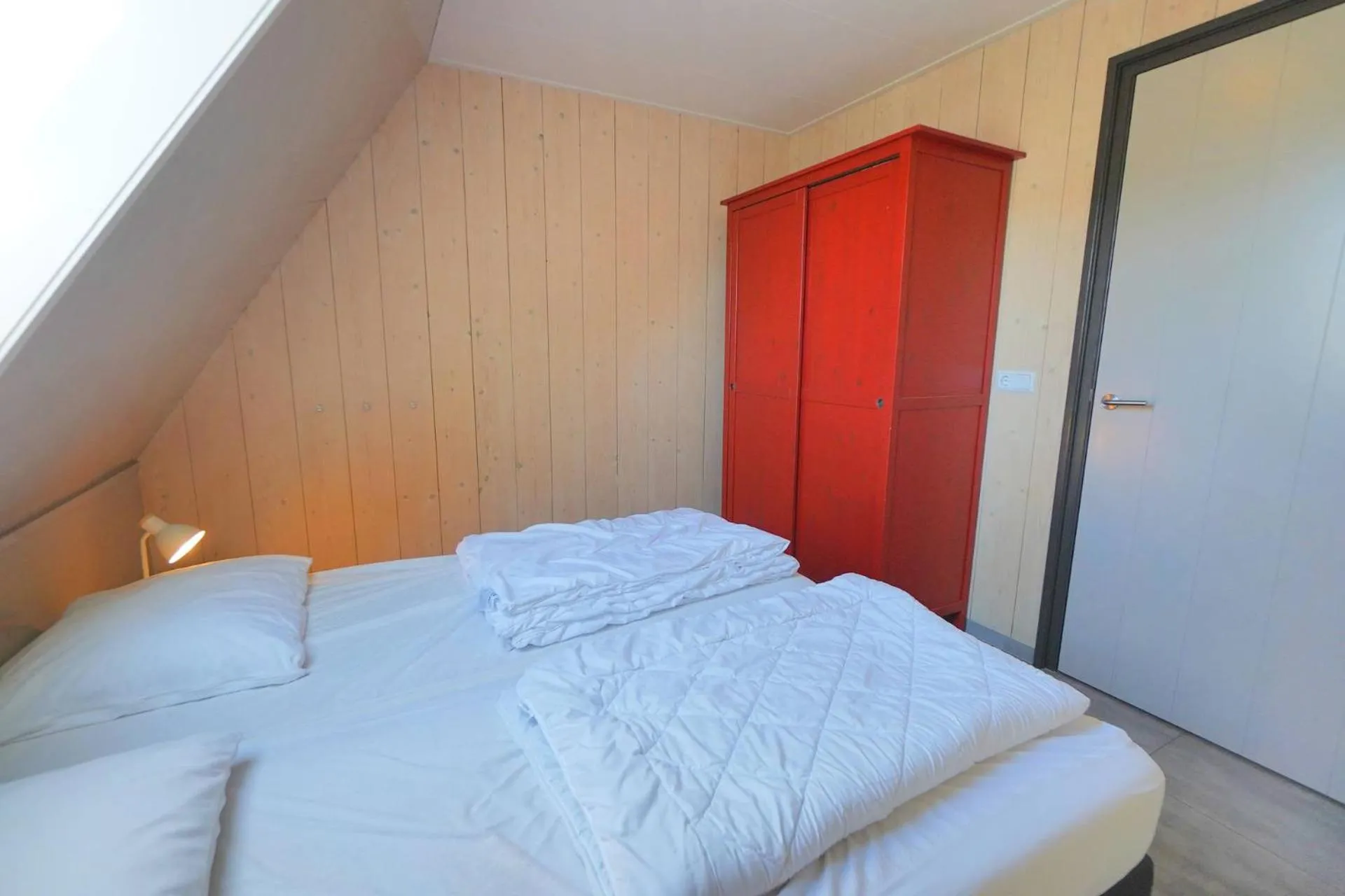 Bed in Sandy 25