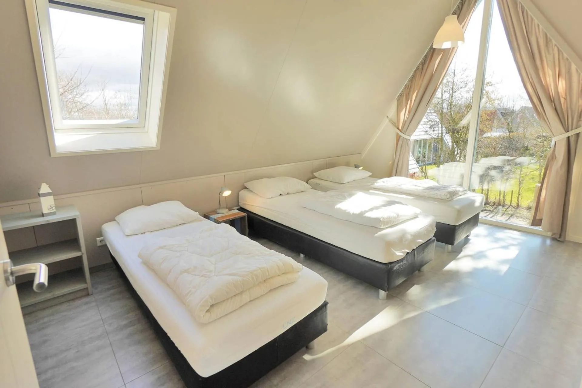 Bed in Sandy 25