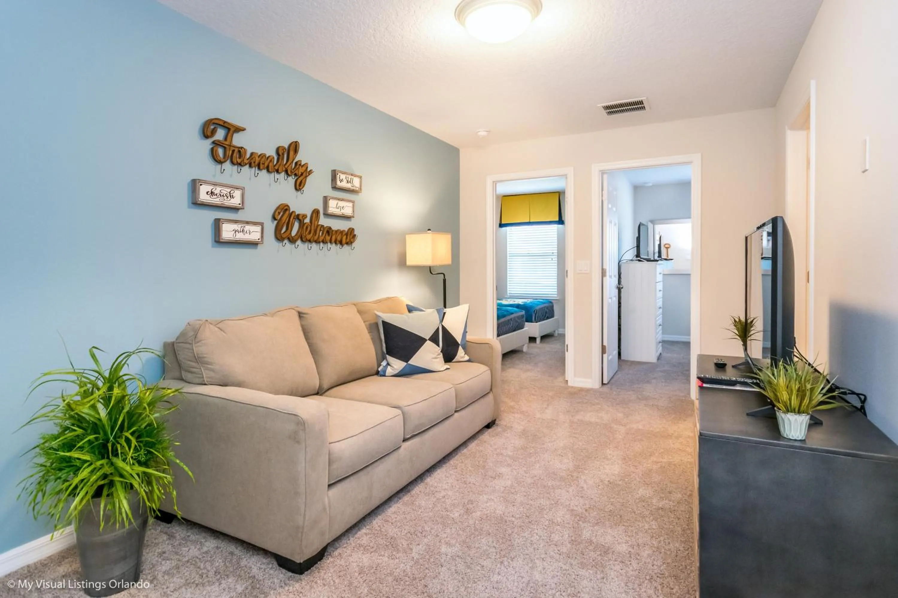 Beautiful Townhome wPool &FREE Resort Access