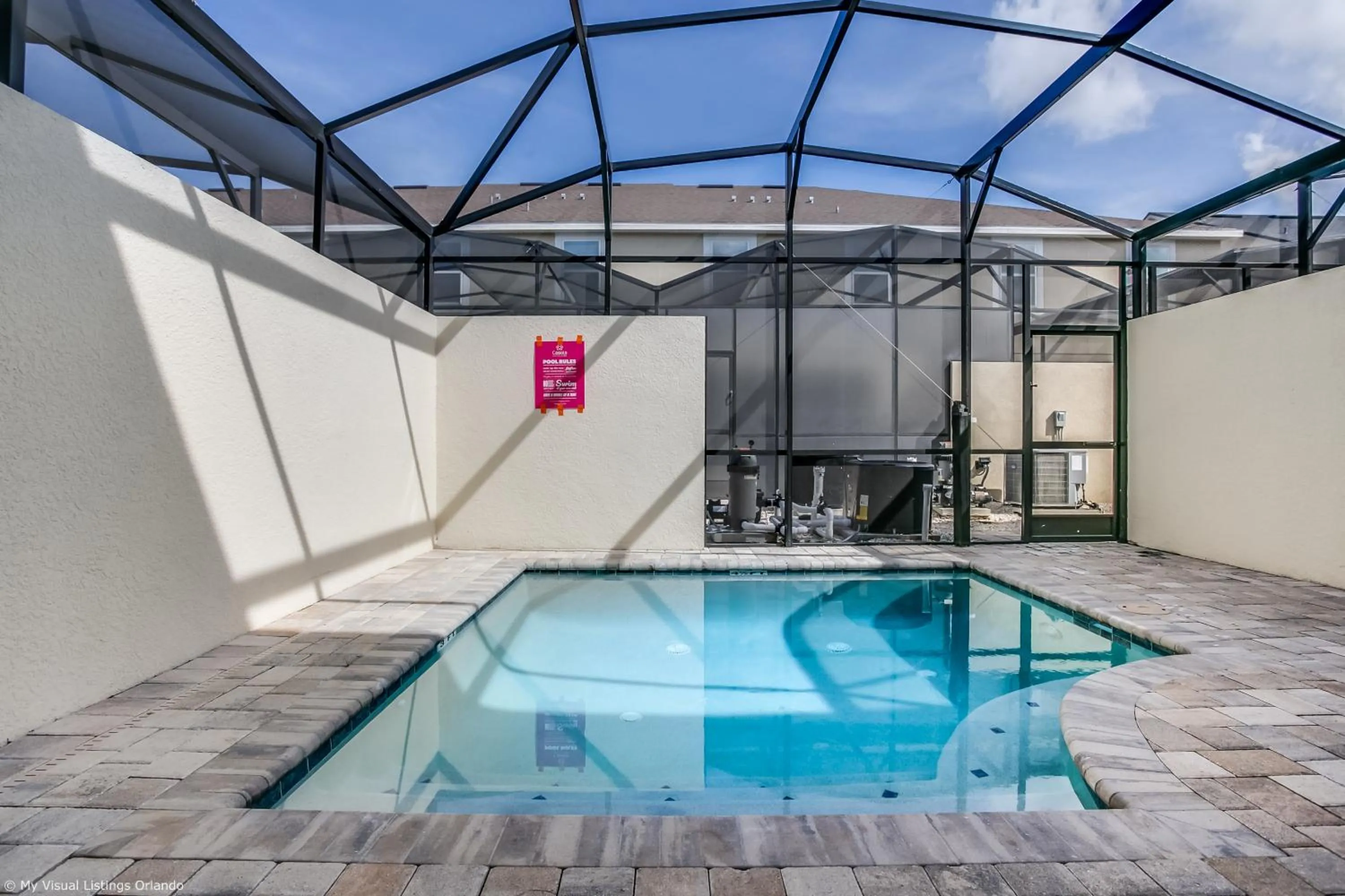 Beautiful Townhome wPool &FREE Resort Access