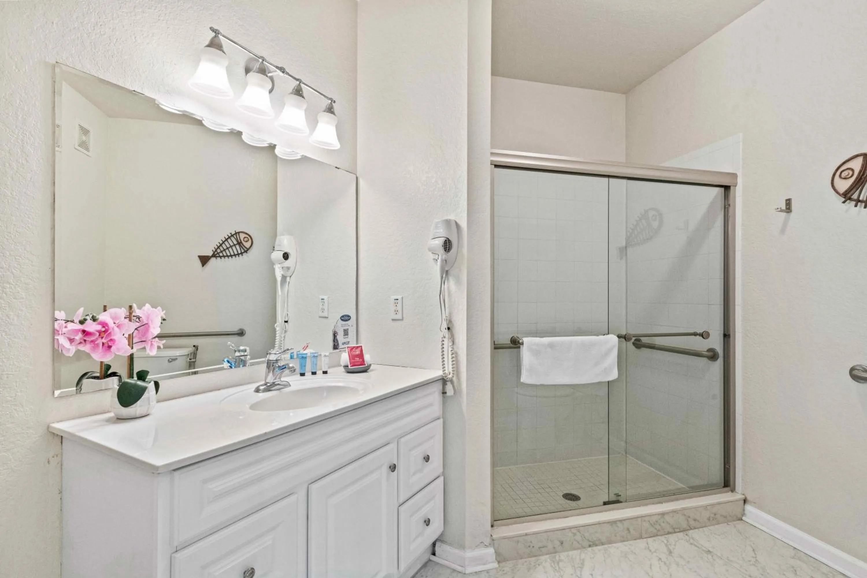 First floor Vista Cay Condo wFREE Resort Access