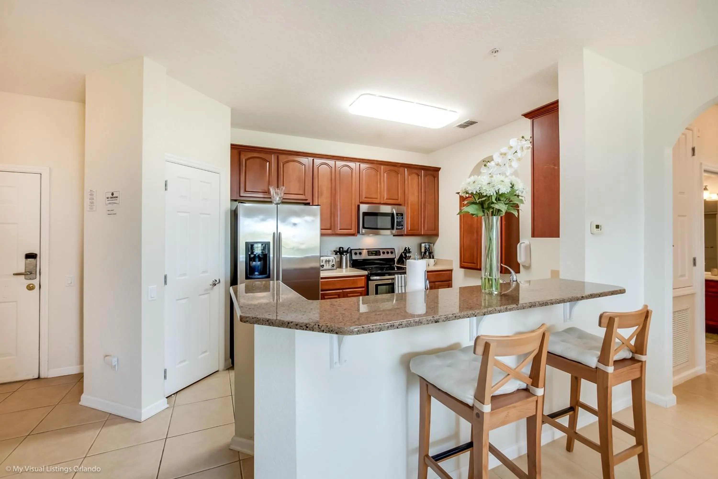 Cozy Condo wPrivate Balcony & FREE Resort Access