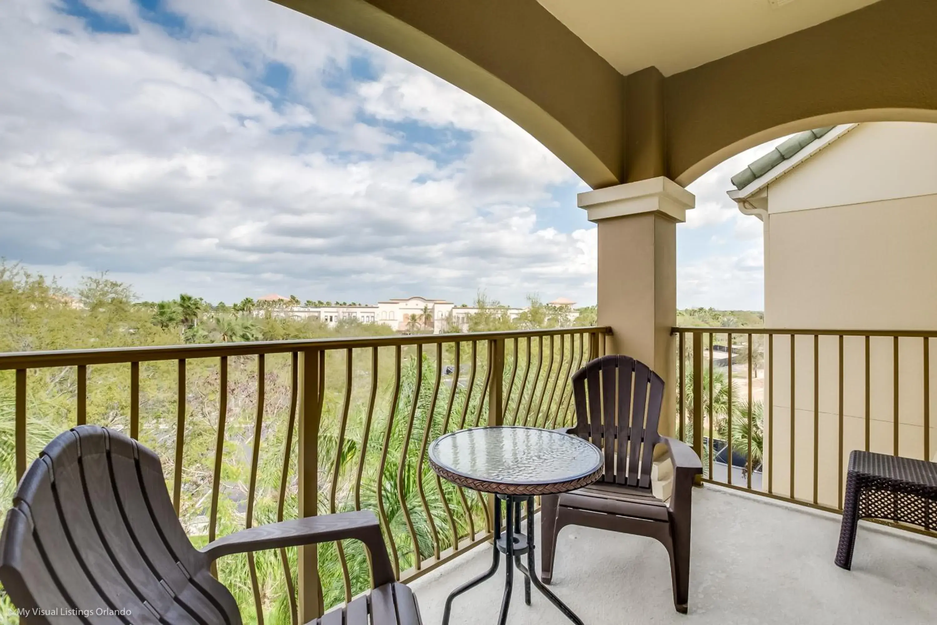 Cozy Condo wPrivate Balcony & FREE Resort Access Cozy Condo wPrivate Balcony & FREE Resort Access