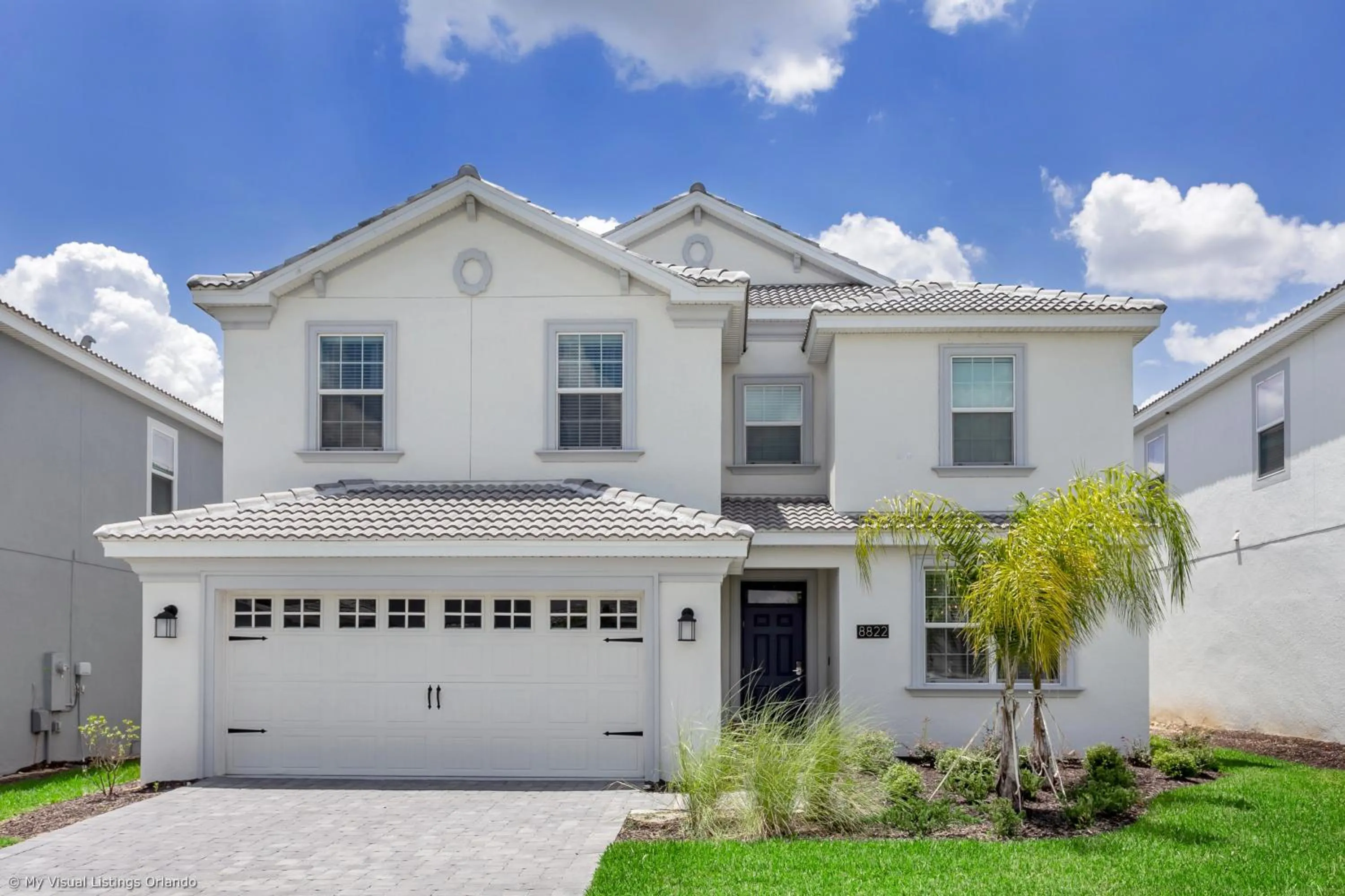 Contemporary Home w Private Pool& Spa