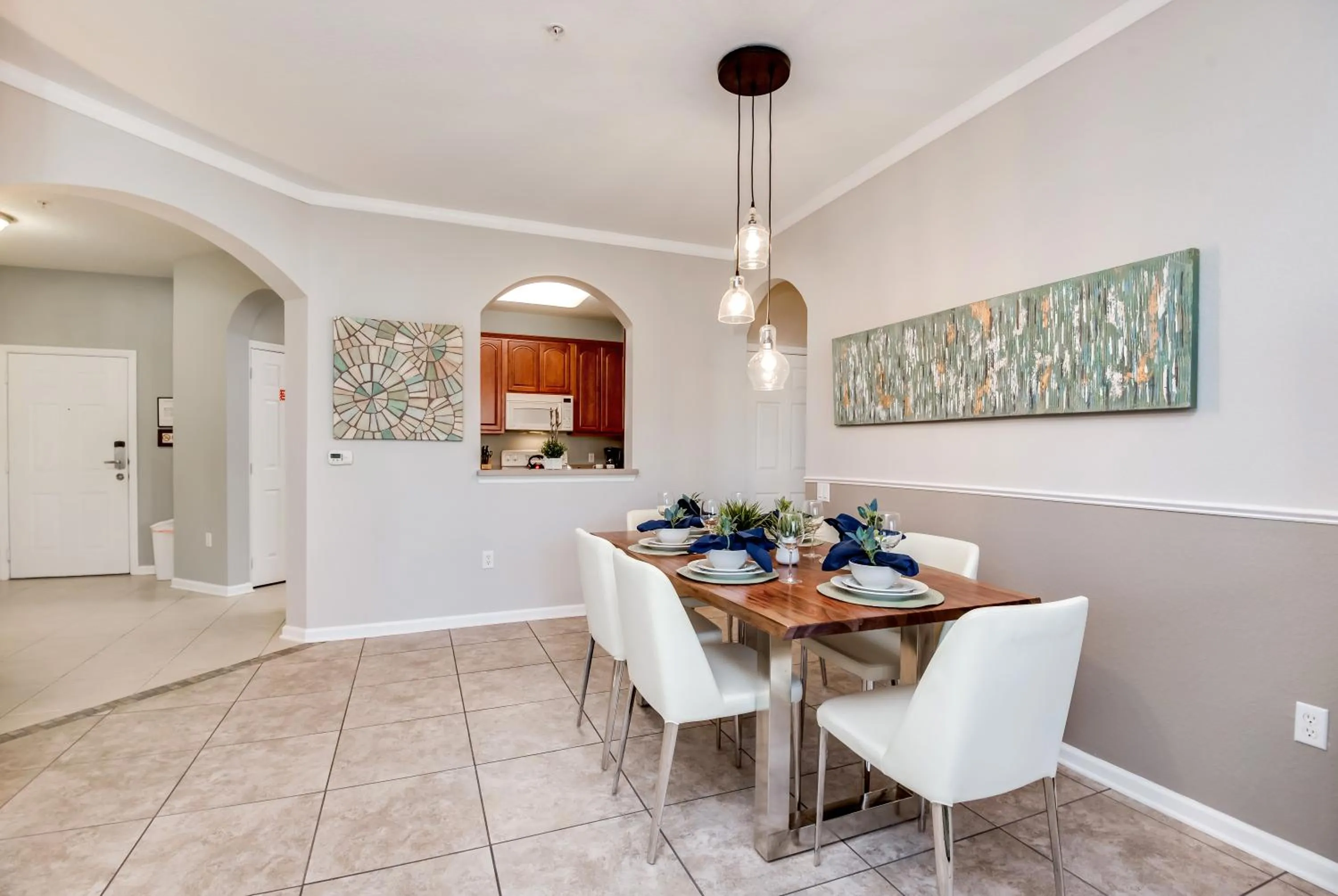 Beautiful Vista Cay Condo, Near I-Drive