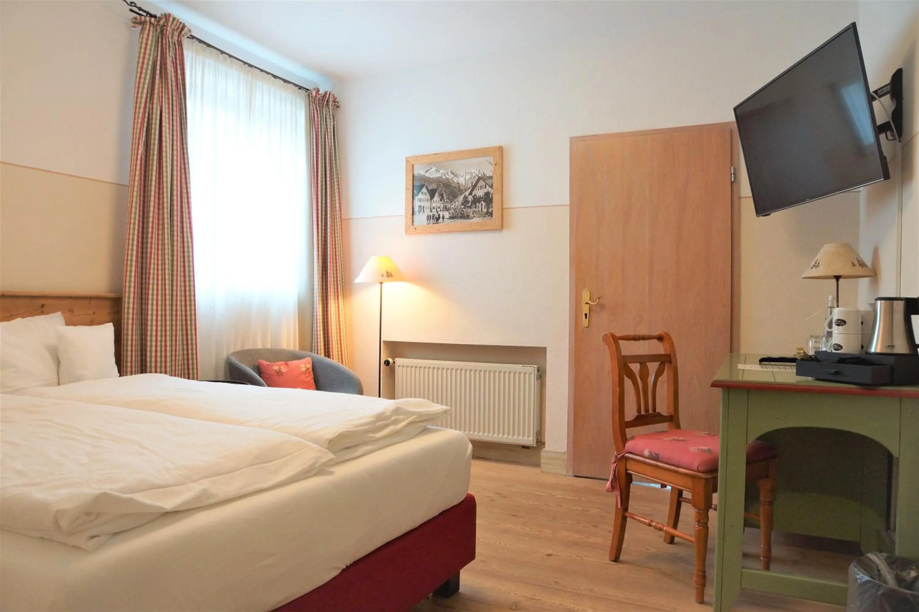 Bedroom, Bed in Landkomforthotel Panorama & Restaurant Bella Vista