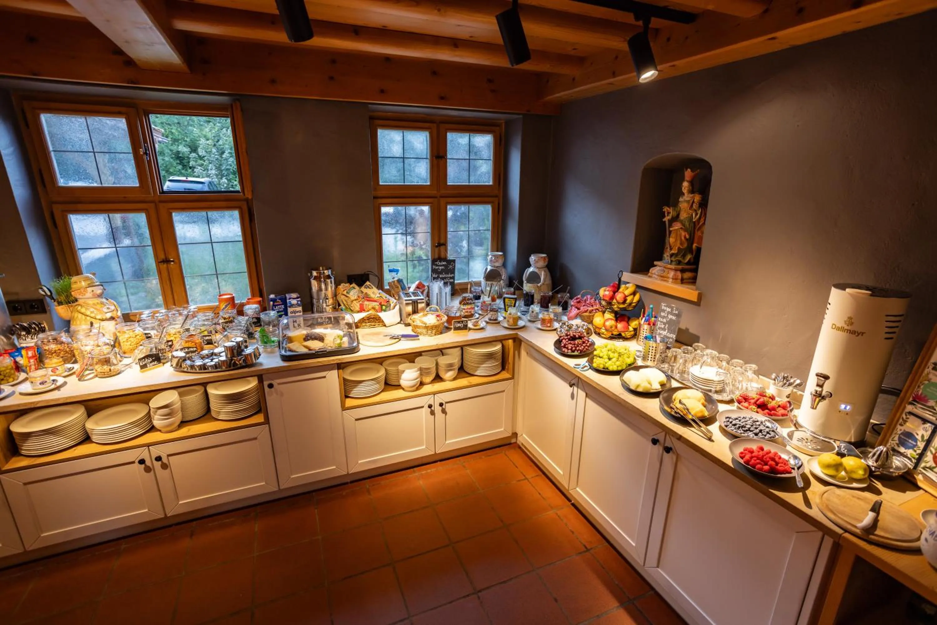 Restaurant/places to eat in Landkomforthotel Panorama & Restaurant Bella Vista