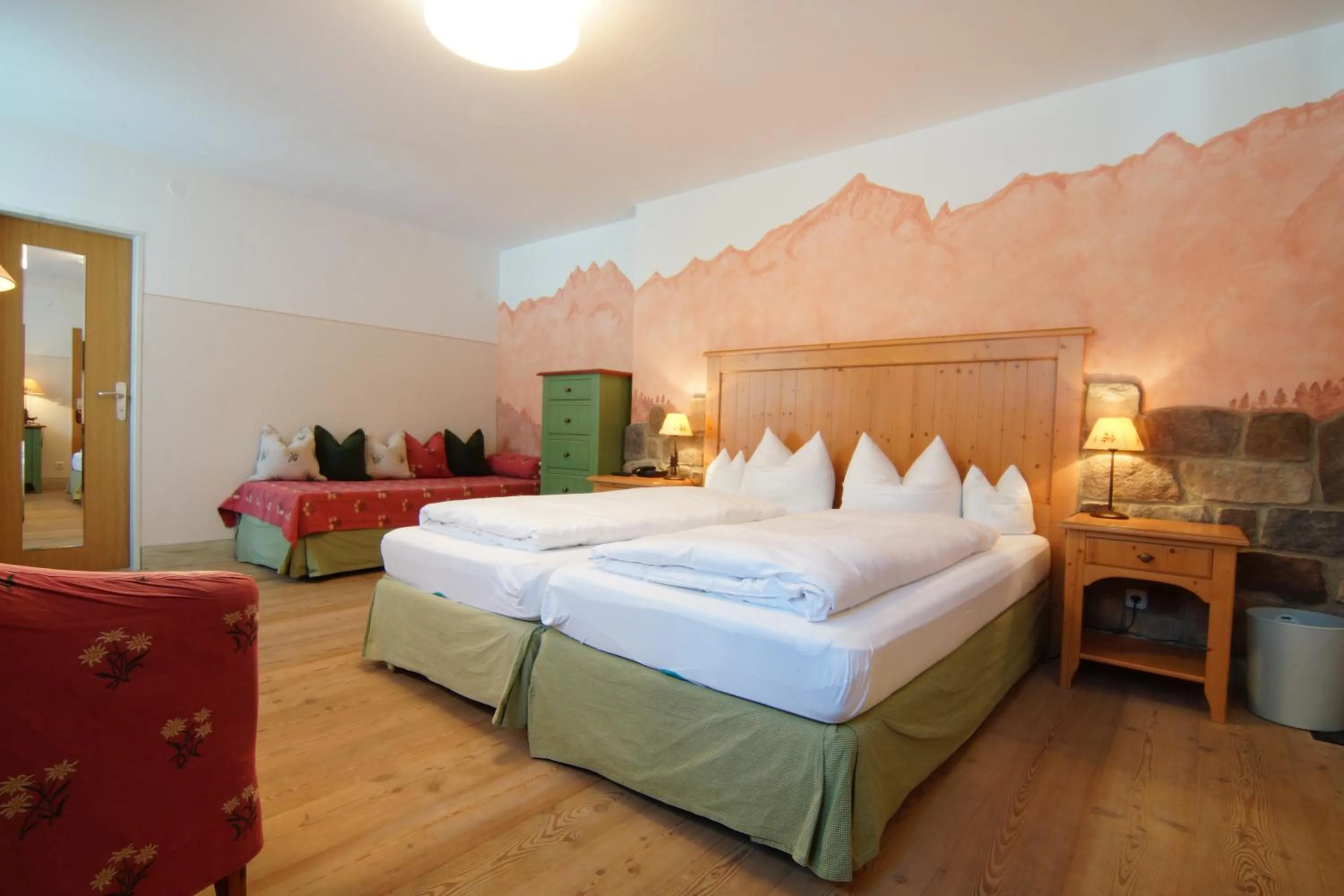 Bed in Landkomforthotel Panorama & Restaurant Bella Vista