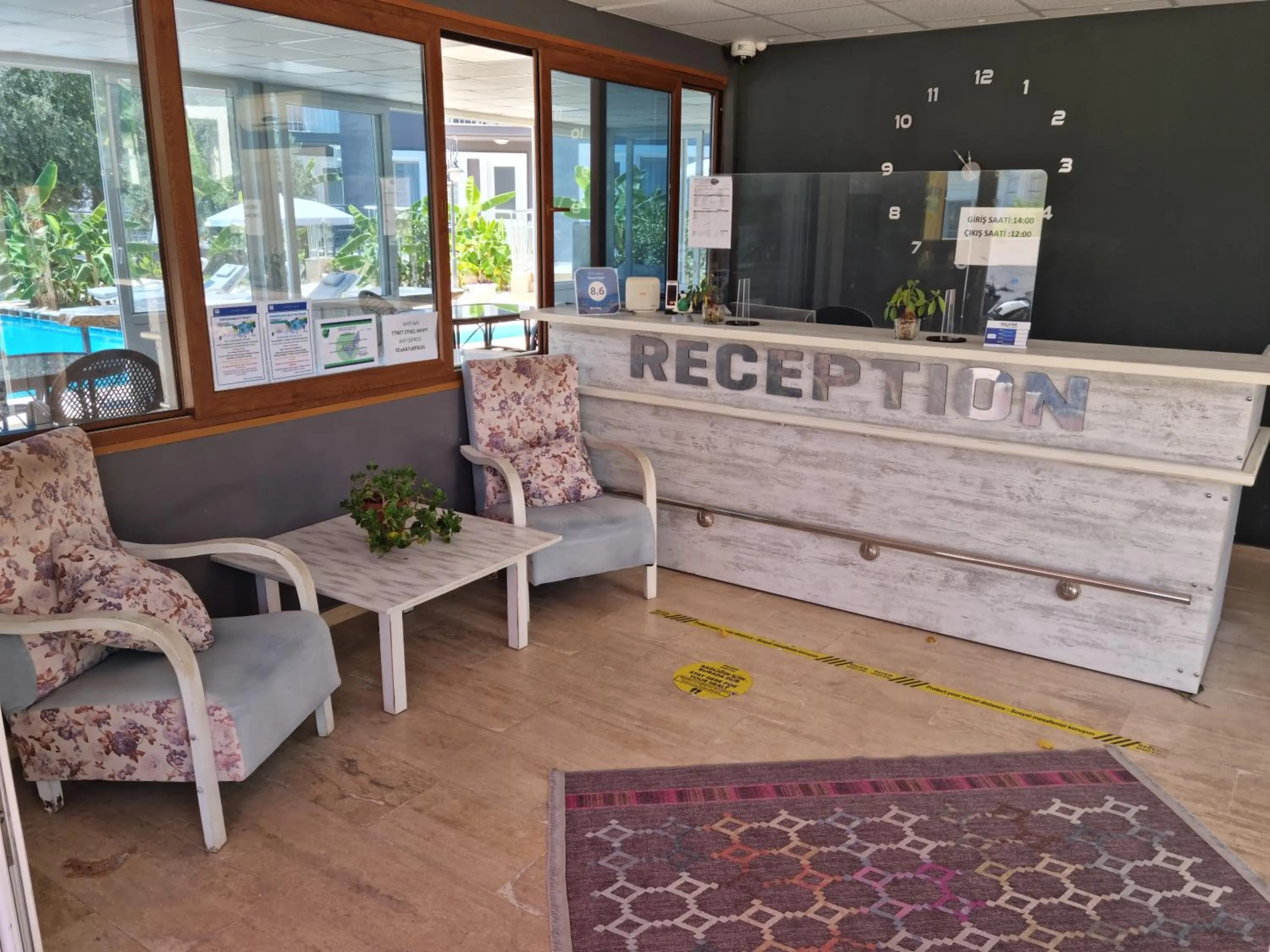 Lobby or reception in ÖZCEM APART HOTEL FETHİYE