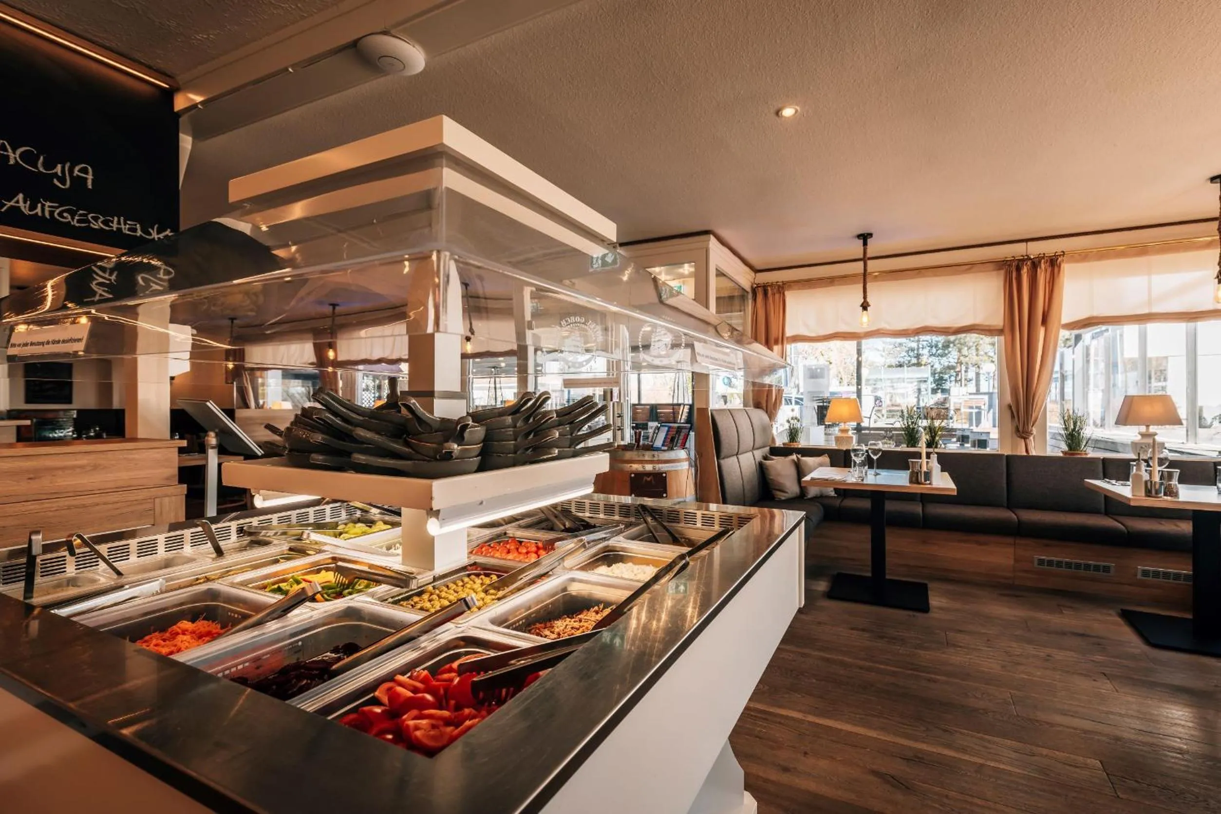 Restaurant/places to eat in Hotel Gorch Fock