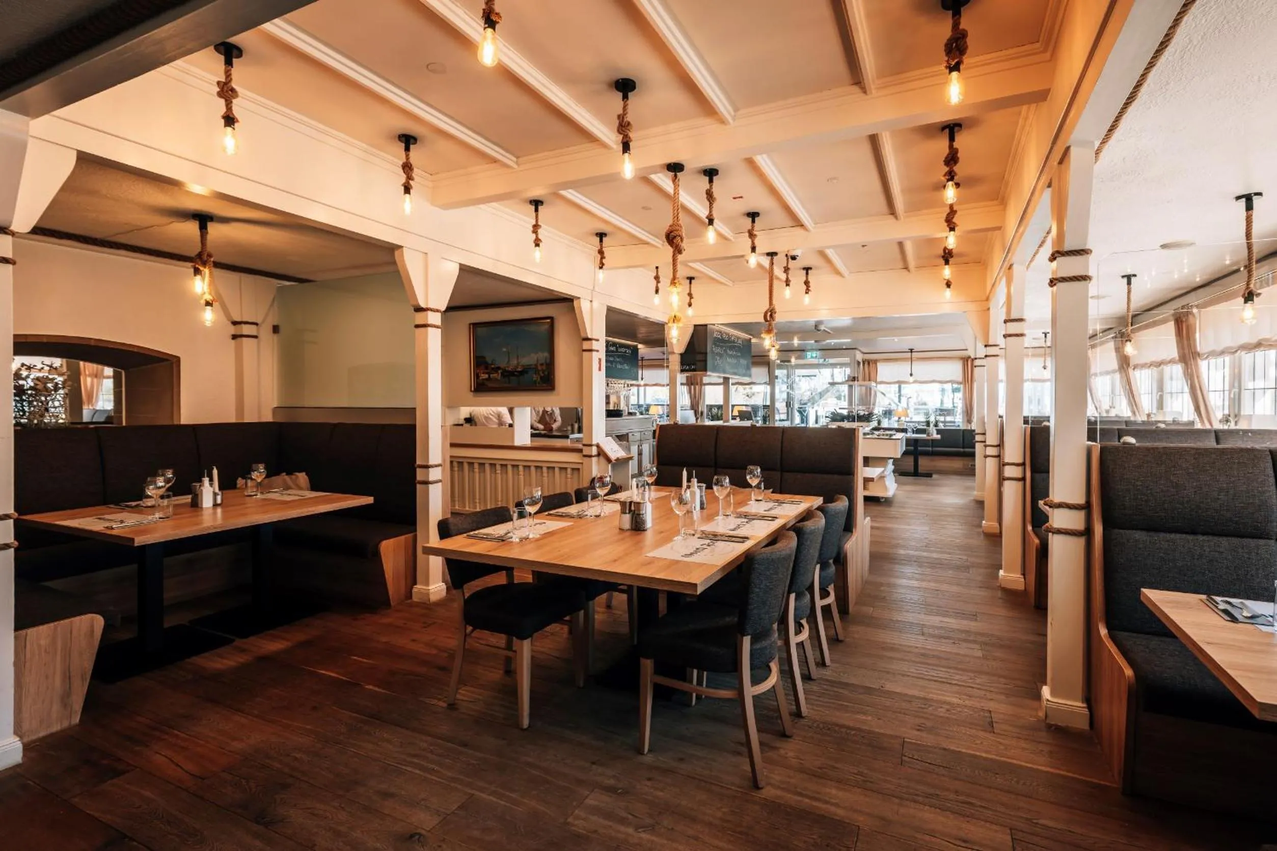 Restaurant/places to eat in Hotel Gorch Fock