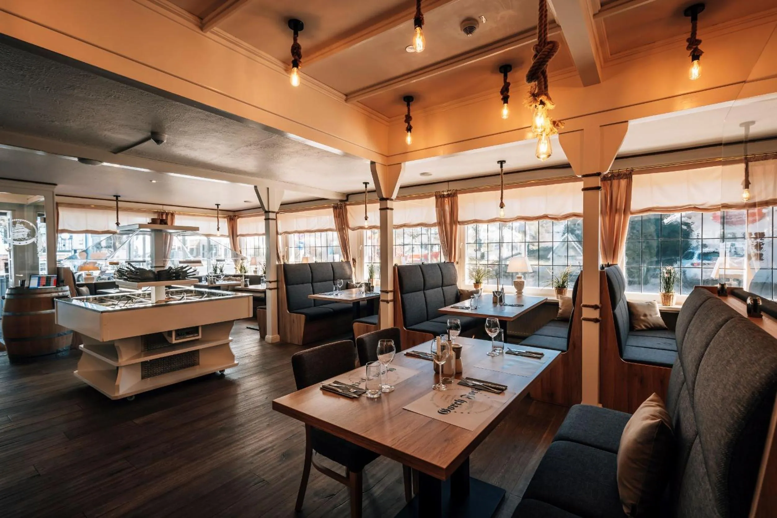 Restaurant/places to eat in Hotel Gorch Fock