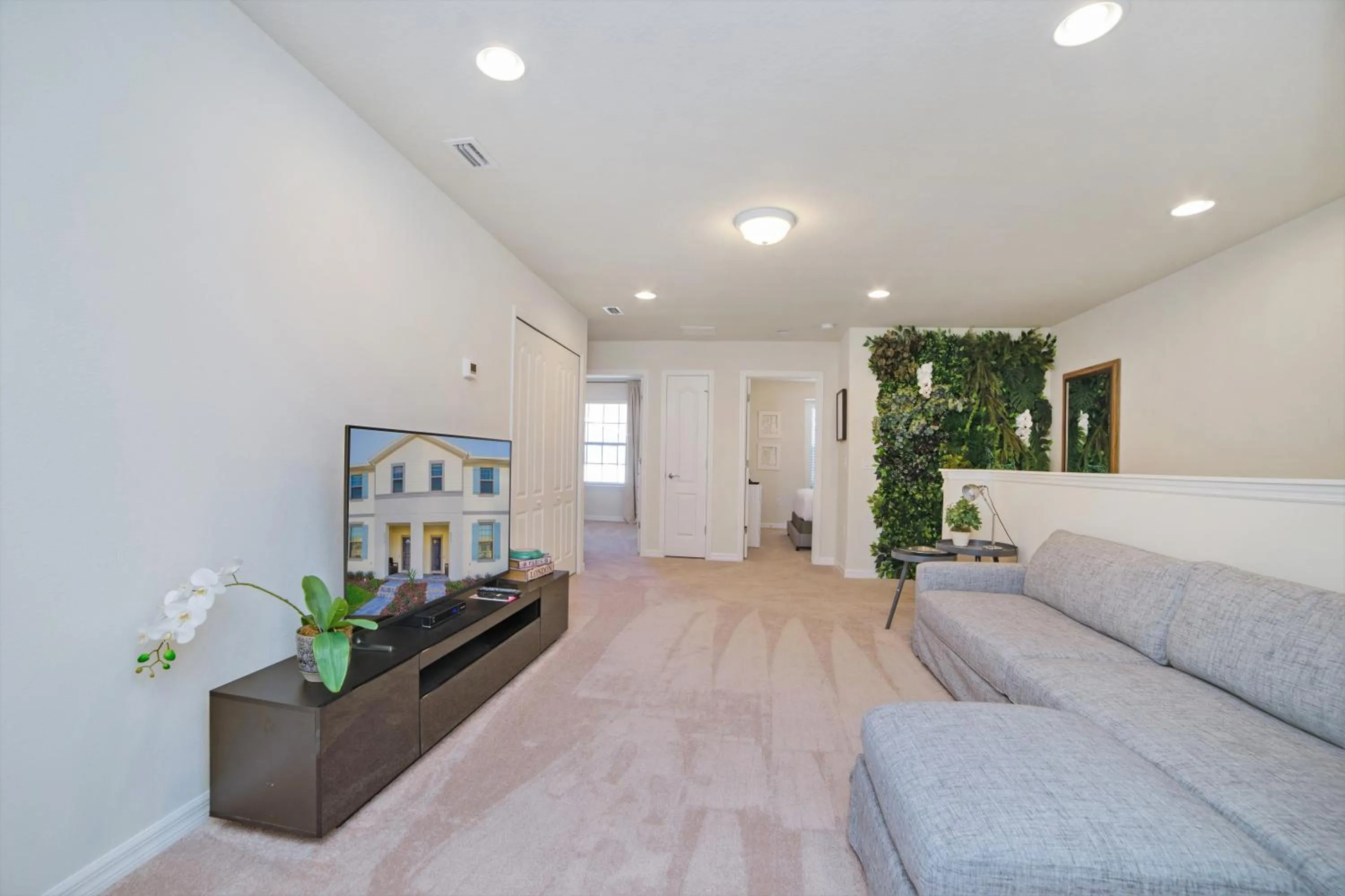 Townhome Splash Pool BBQ FREE Water Park