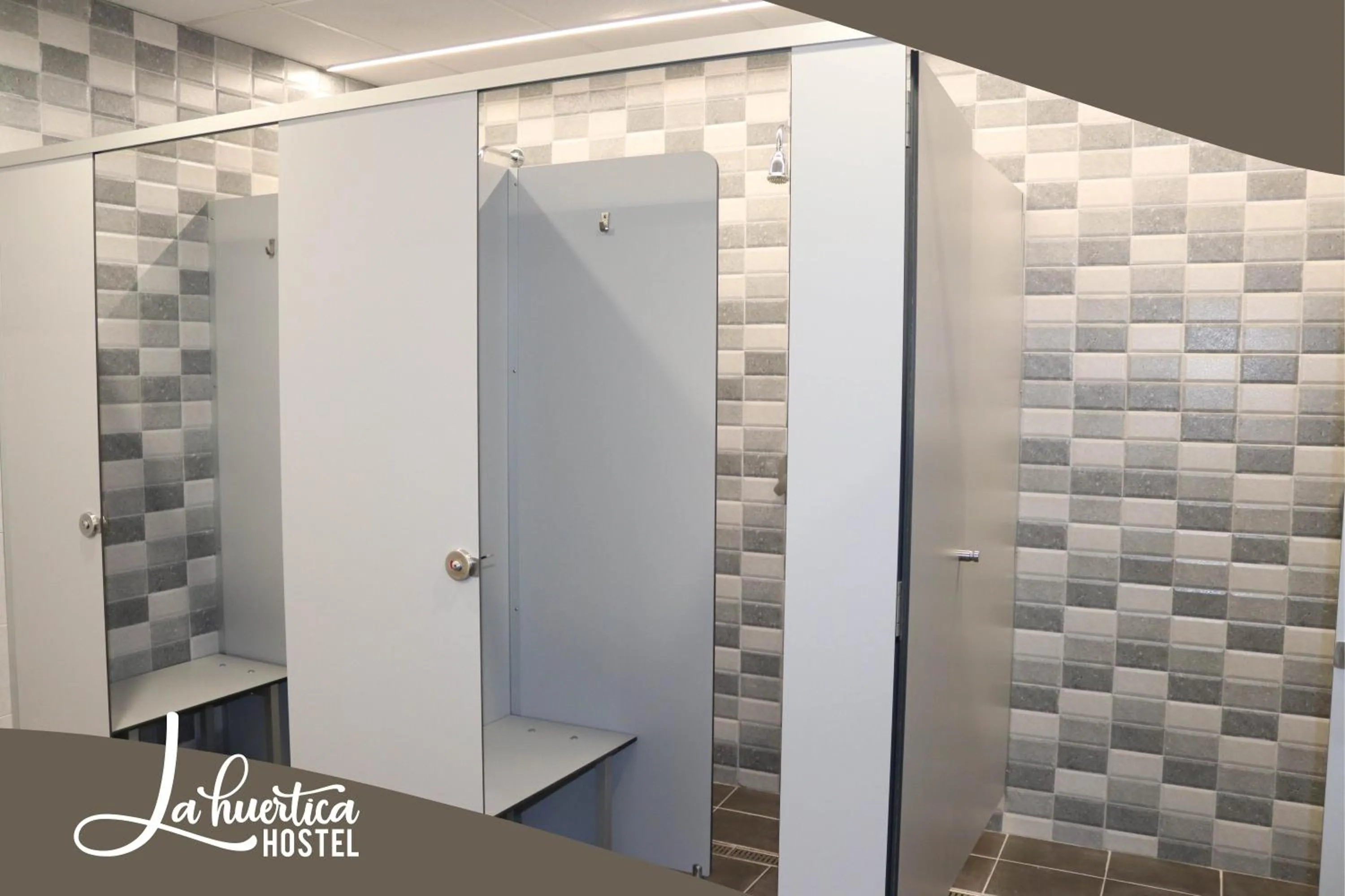 Bathroom in Hostel La Huertica