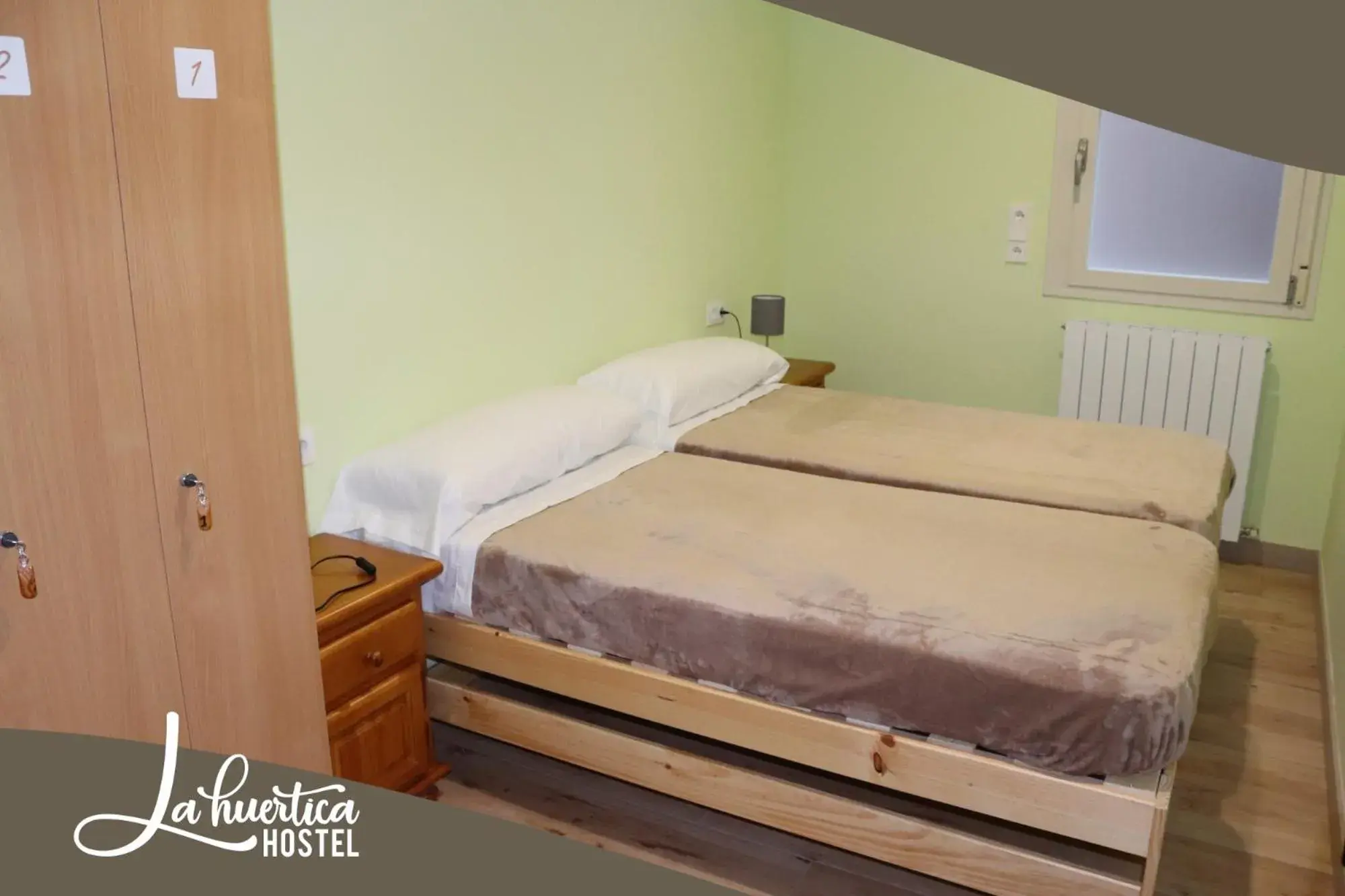 Twin Room in Hostel La Huertica Twin Room in Hostel La Huertica