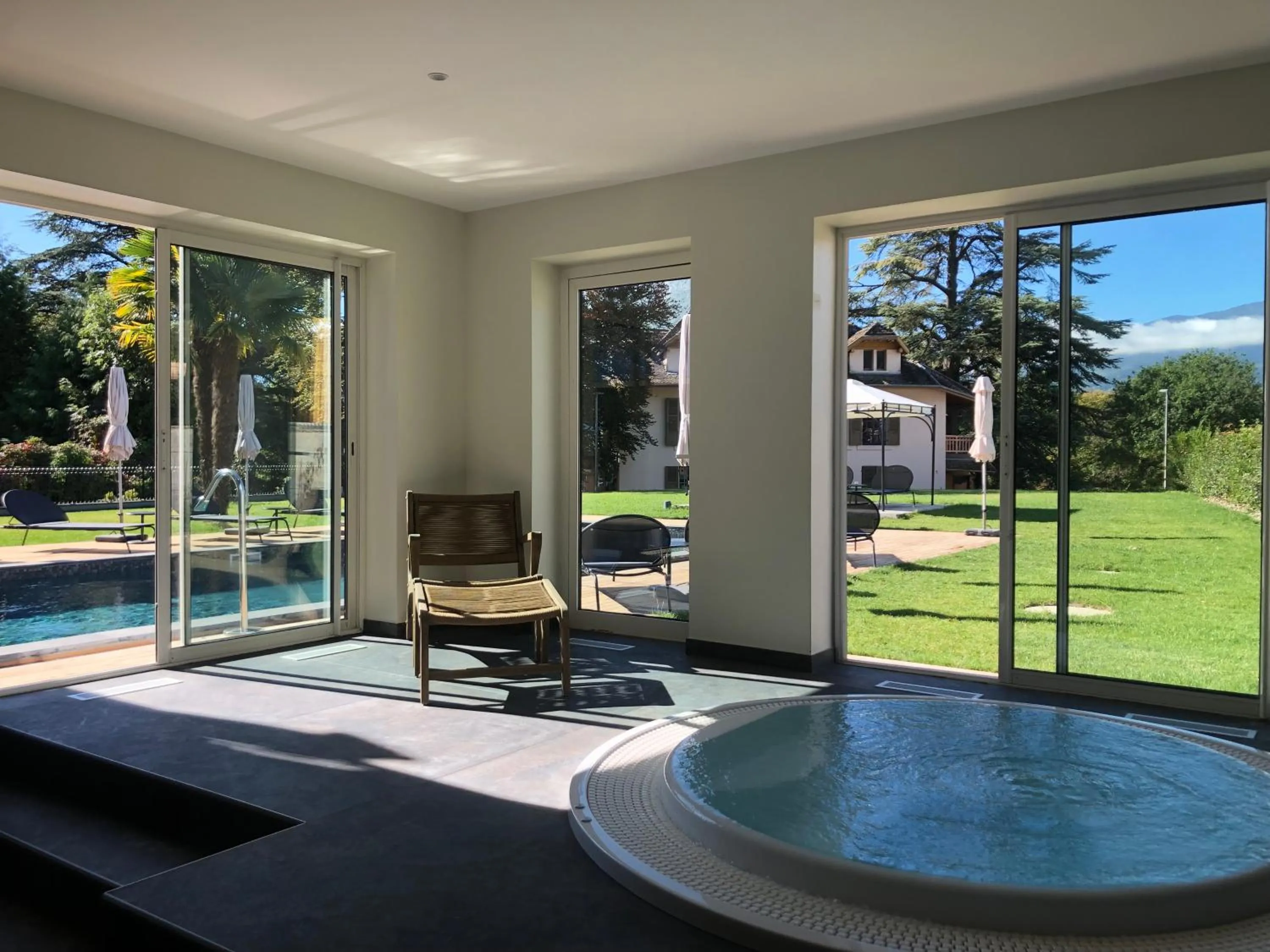 Spa and wellness centre/facilities in Hôtel Le Mouton Bleu