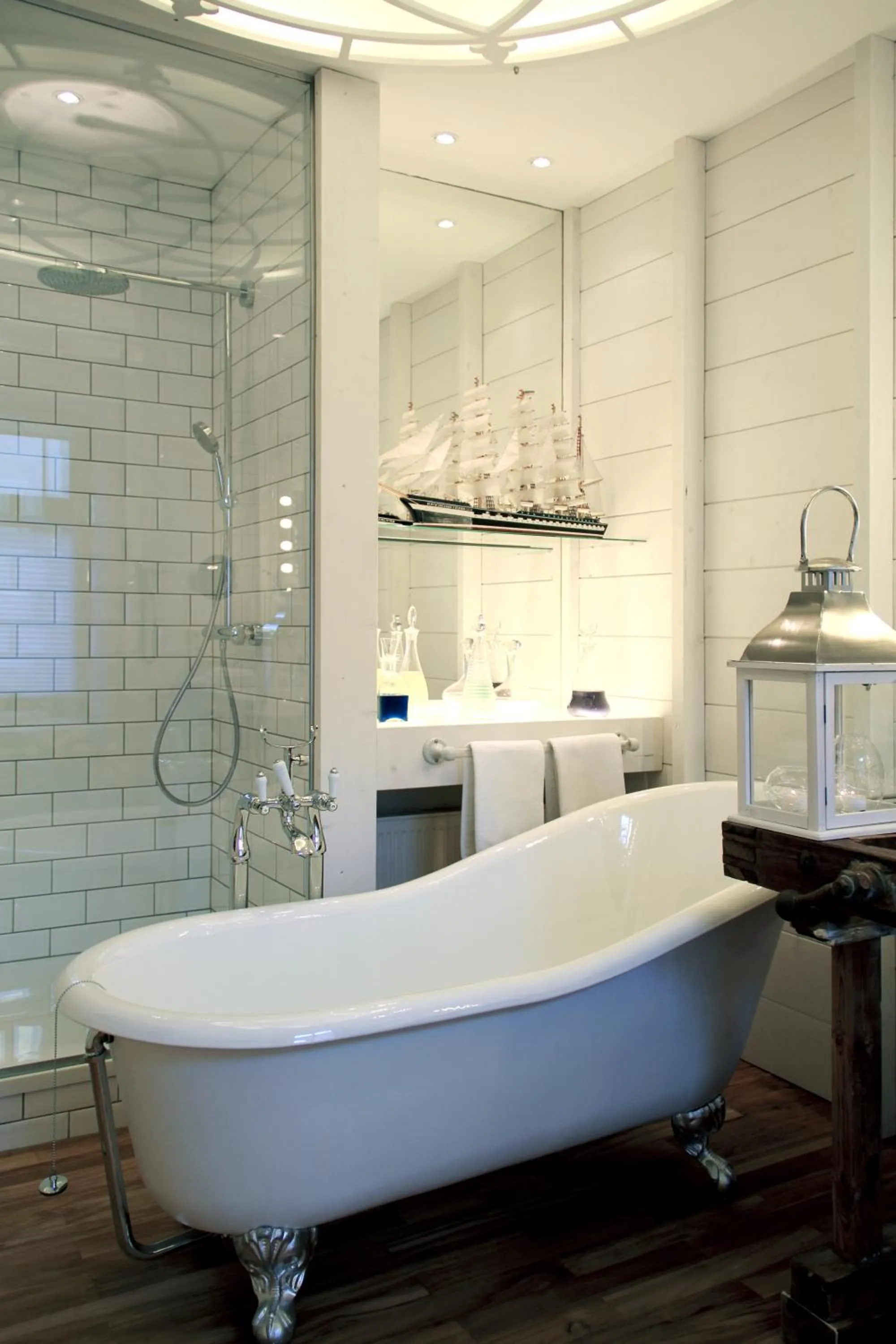 Bathroom in ackselhaus & blue Home