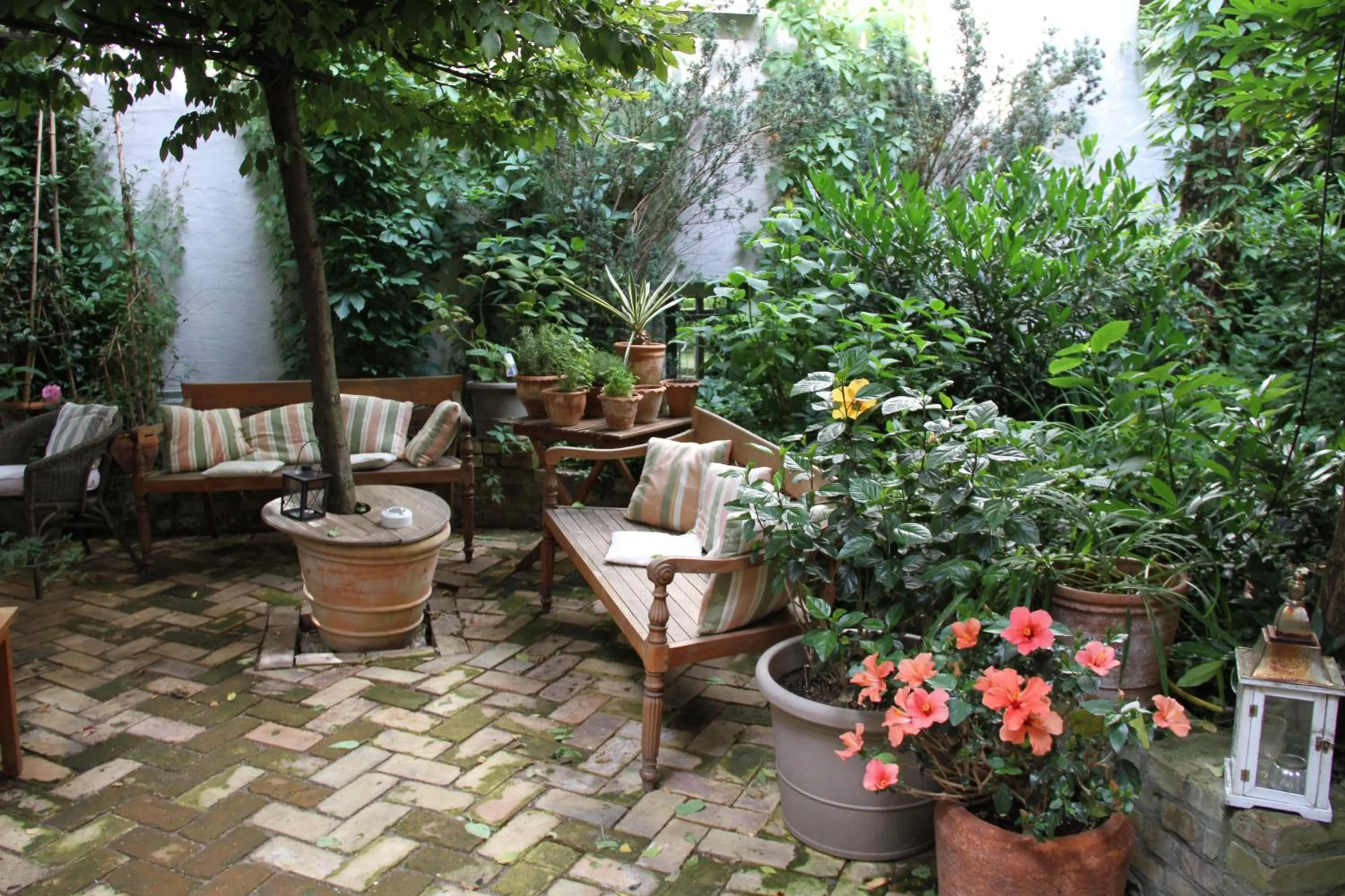 Patio in ackselhaus & blue Home