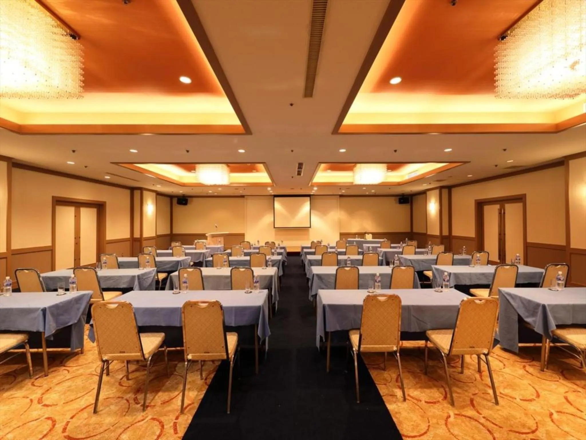 Garden hotel Shiunkaku Higashimatsuyama / Vacation STAY 77481