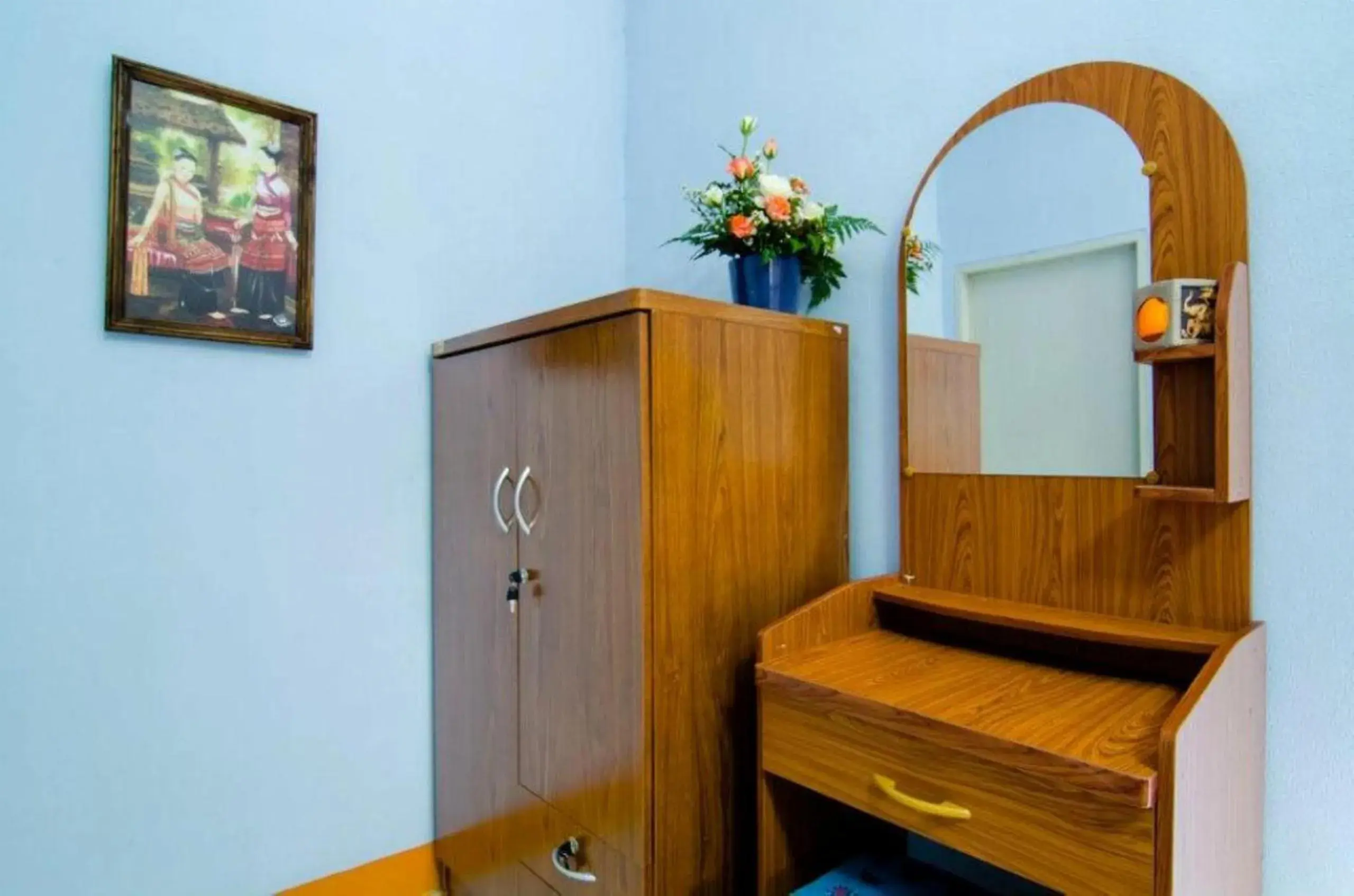 wardrobe in Pingdoi Resort wardrobe in Pingdoi Resort