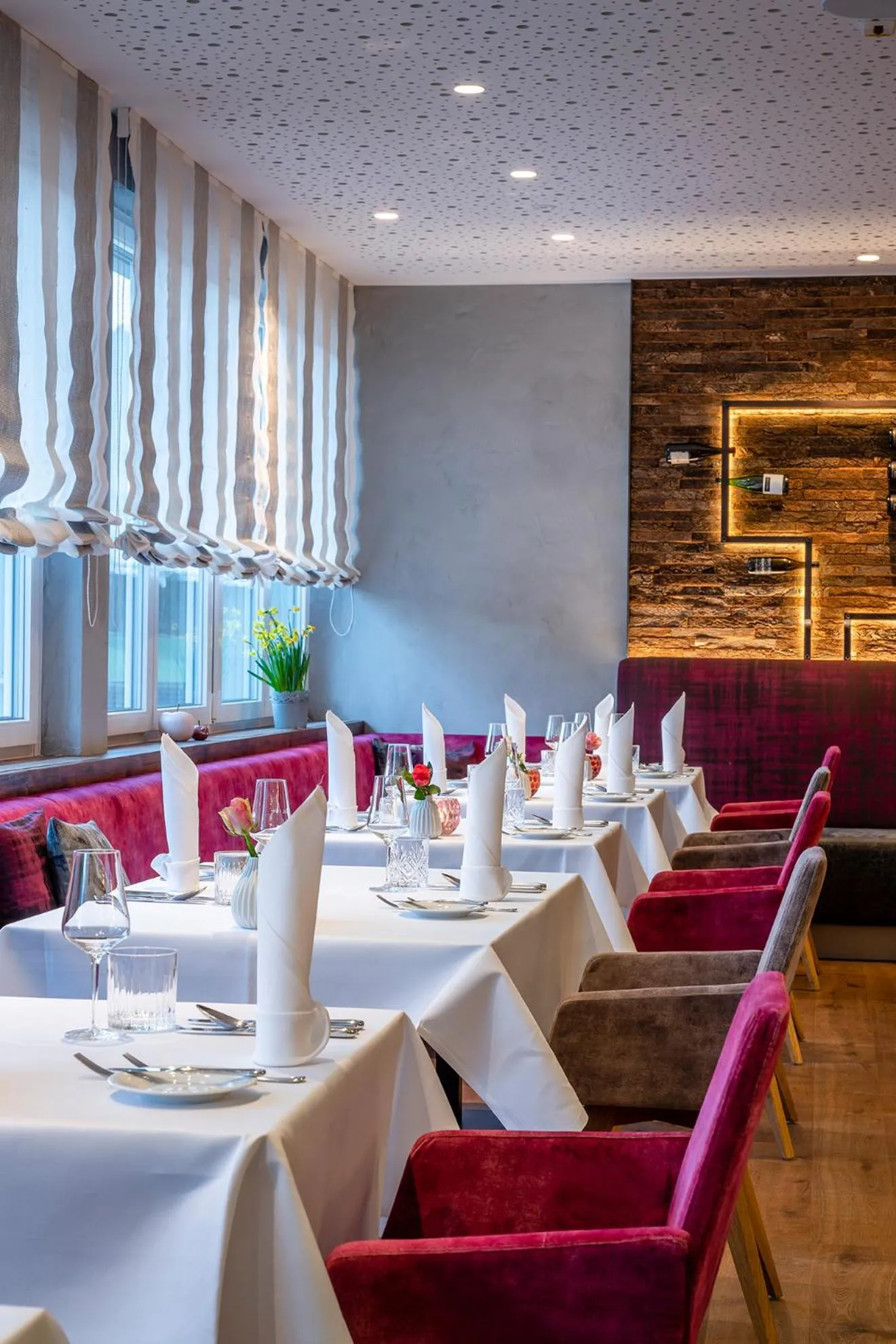 Restaurant/places to eat in Landhotel Weißes Roß