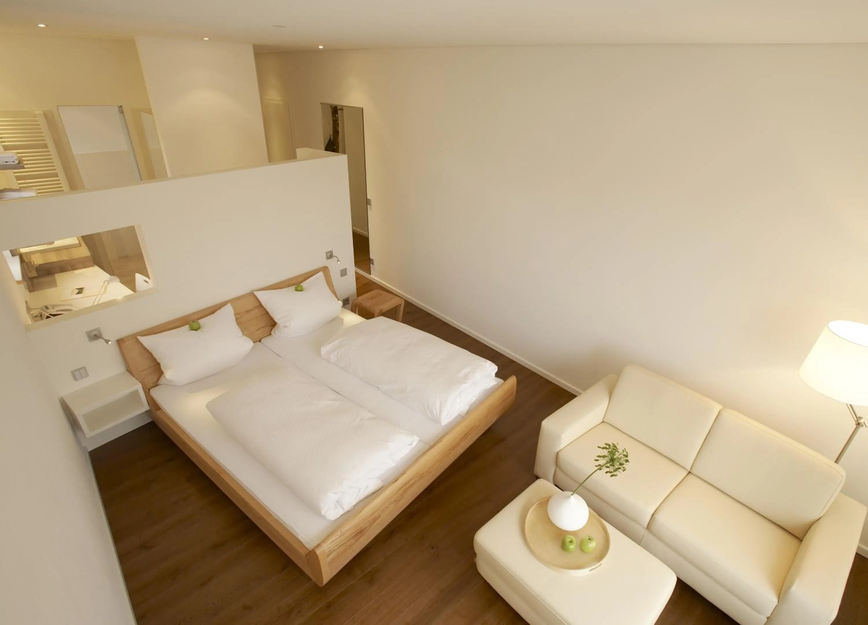 Photo of the whole room, Bed in Landhotel Weißes Roß